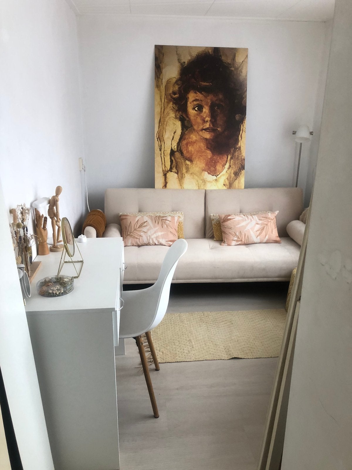 Mooie beige bank/ bed te koop, Ophalen of Verzenden, Zo goed als nieuw, Rechthoekig, Minder dan 100 cm