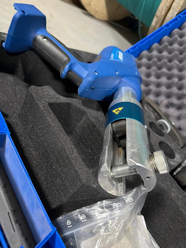 Uponor i press perstang ZGANieuw!!, Doe-het-zelf en Verbouw, Gereedschap | Handgereedschap, Ophalen of Verzenden, Zo goed als nieuw