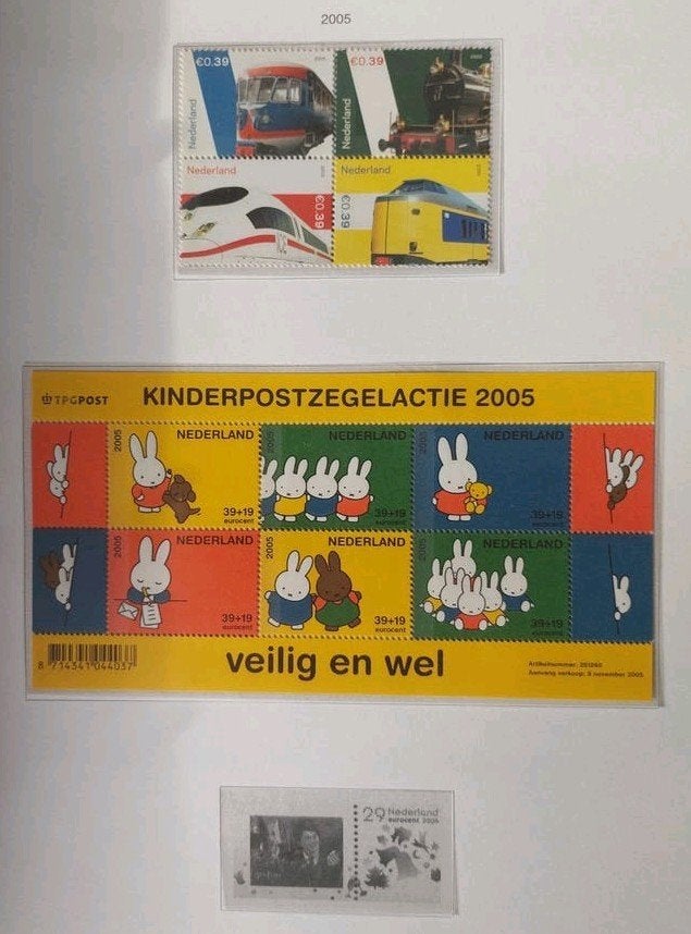 Postzegels Nederland 2005: Kinderpostzegels en treinen, Postzegels en Munten, Postzegels | Nederland, Ophalen of Verzenden, Na 1940