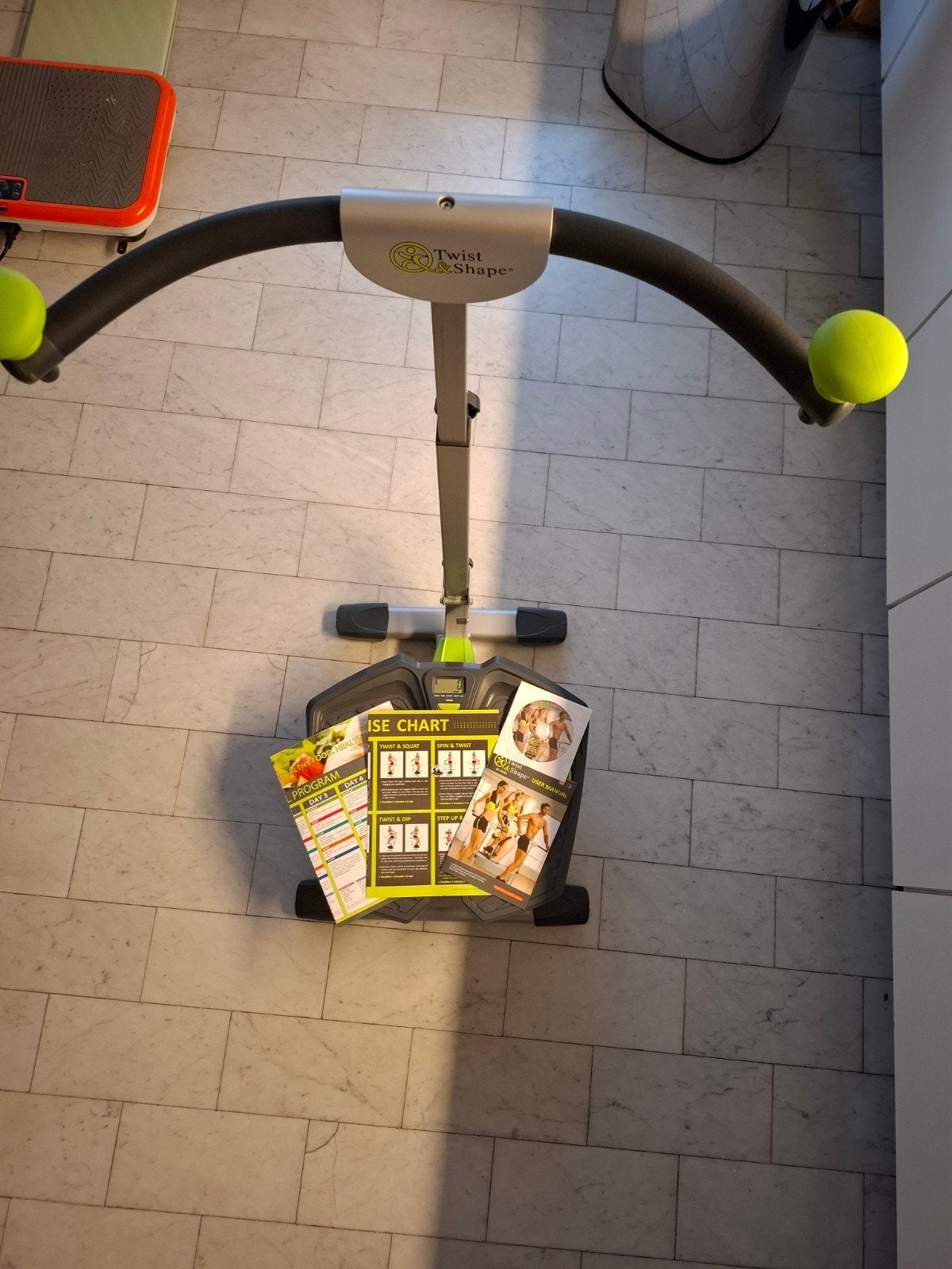 Twist & Shape Stepper - Compacte Fitnessapparaat, Sport en Fitness, Ophalen of Verzenden, Zo goed als nieuw