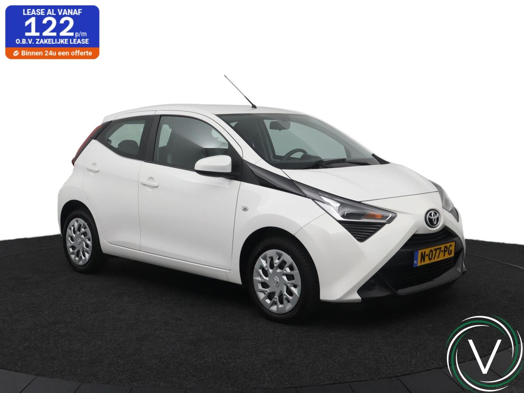 Toyota Aygo 1.0 VVT-i x-play|NAP|1e Eig|Cam|Carplay, Voorwielaandrijving, Gebruikt, Euro 6, Met garantie (alle)