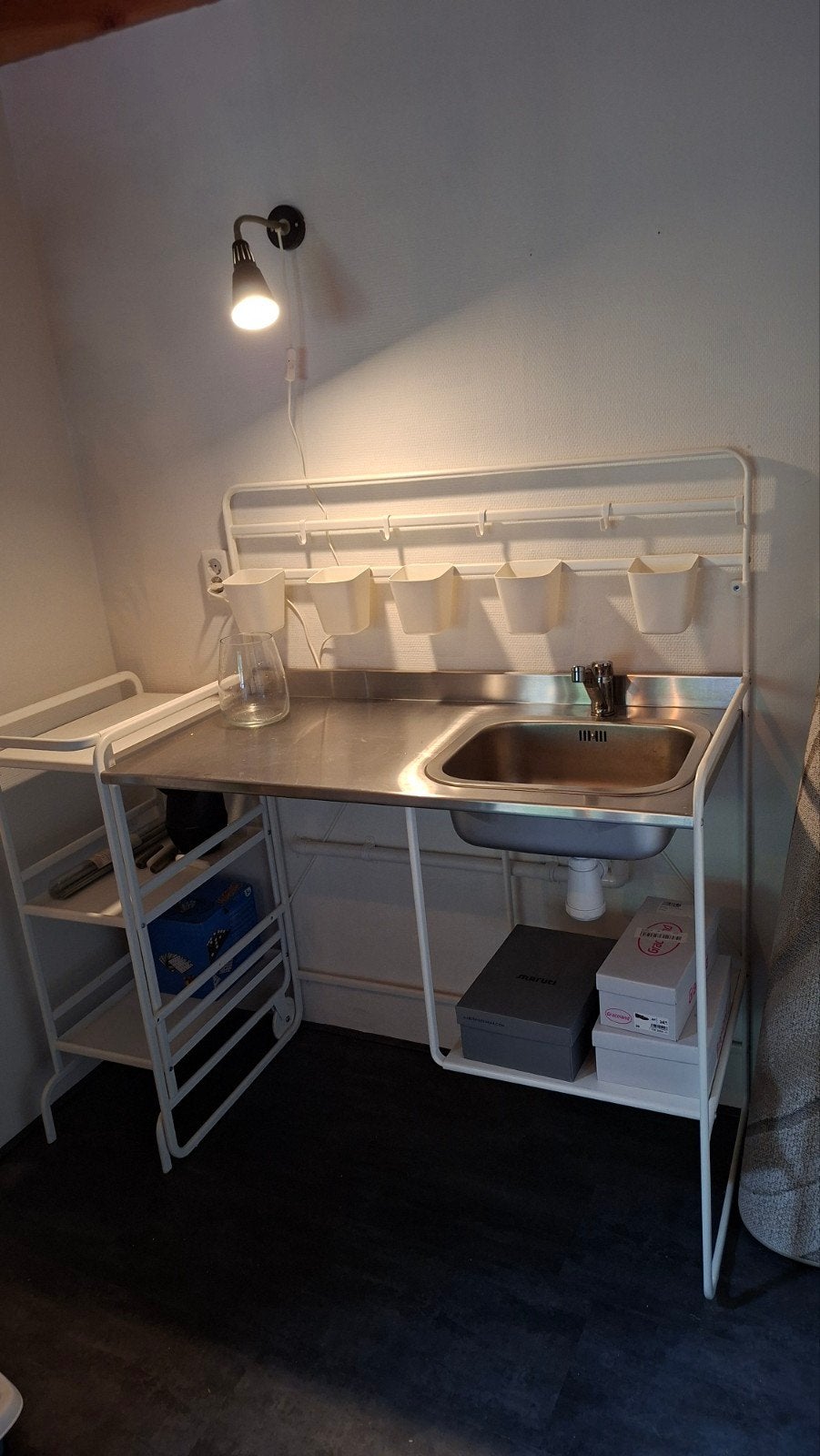 IKEA SUNNERSTA Mini-keuken met spoelbak en trolley, Huis en Inrichting, Ophalen, Gebruikt, 100 tot 150 cm, 50 tot 75 cm