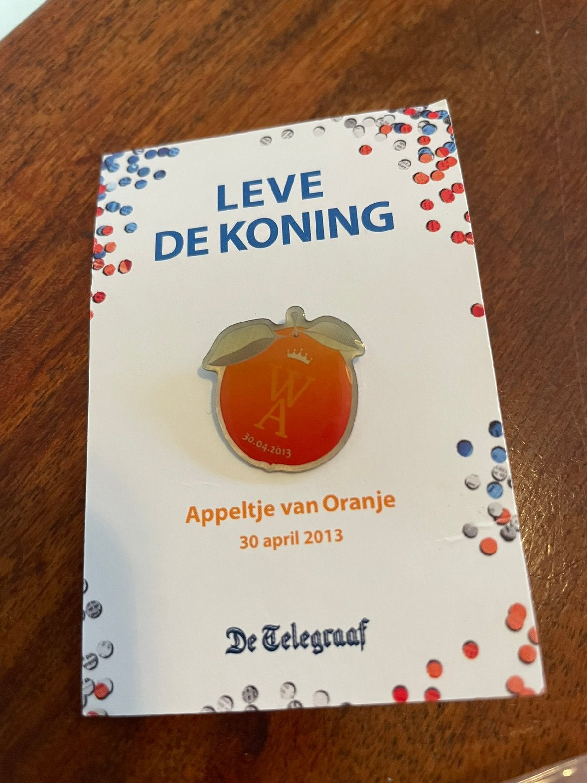 Appeltje van oranje , leve de Koning, Verzamelen, Ophalen of Verzenden, Zo goed als nieuw