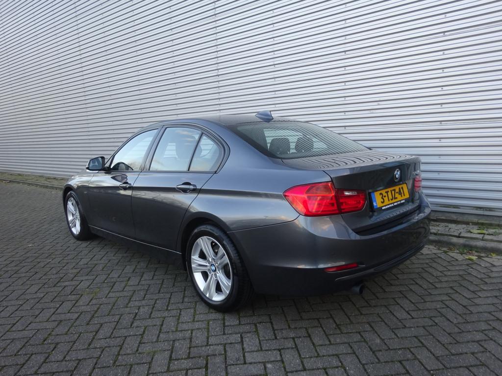 BMW 3-serie 316i High Executive AUTOMAAT 1e Eigenaar / Autom, Automaat, Gebruikt, Euro 6, 4 cilinders