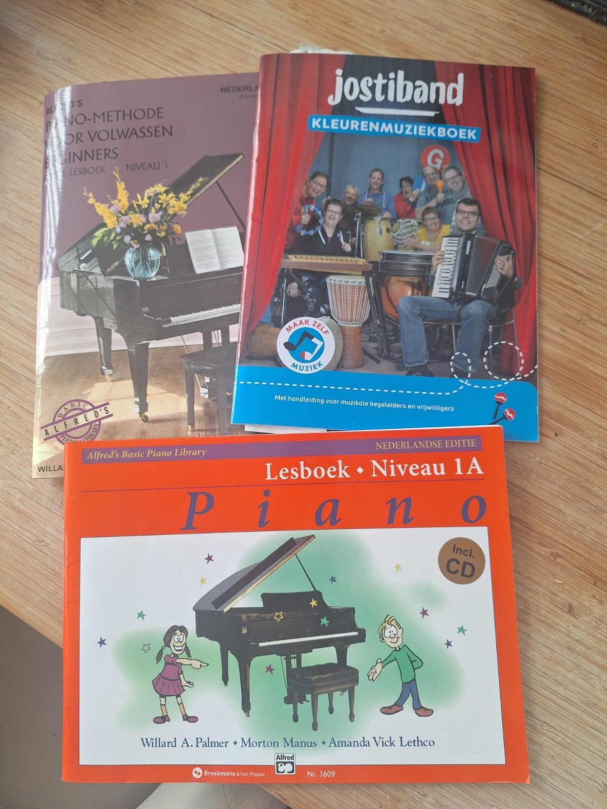 3 boeken om te leren piano spelen., Overige genres, Les of Cursus, Ophalen of Verzenden, Zo goed als nieuw