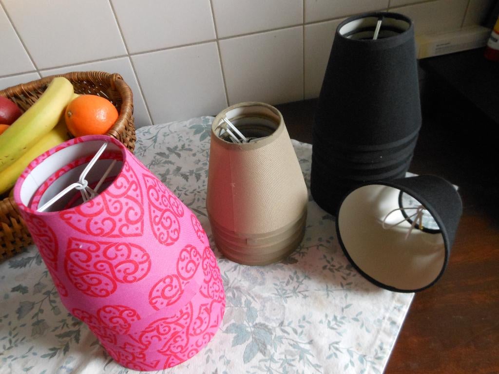 oude lampen kapjes, Ophalen