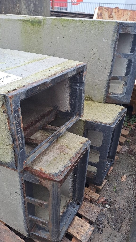 Nieuwe trottoirkolken 5 stuks vraagprijs per stuk, Ophalen, Overige materialen, Overige typen, Nieuw