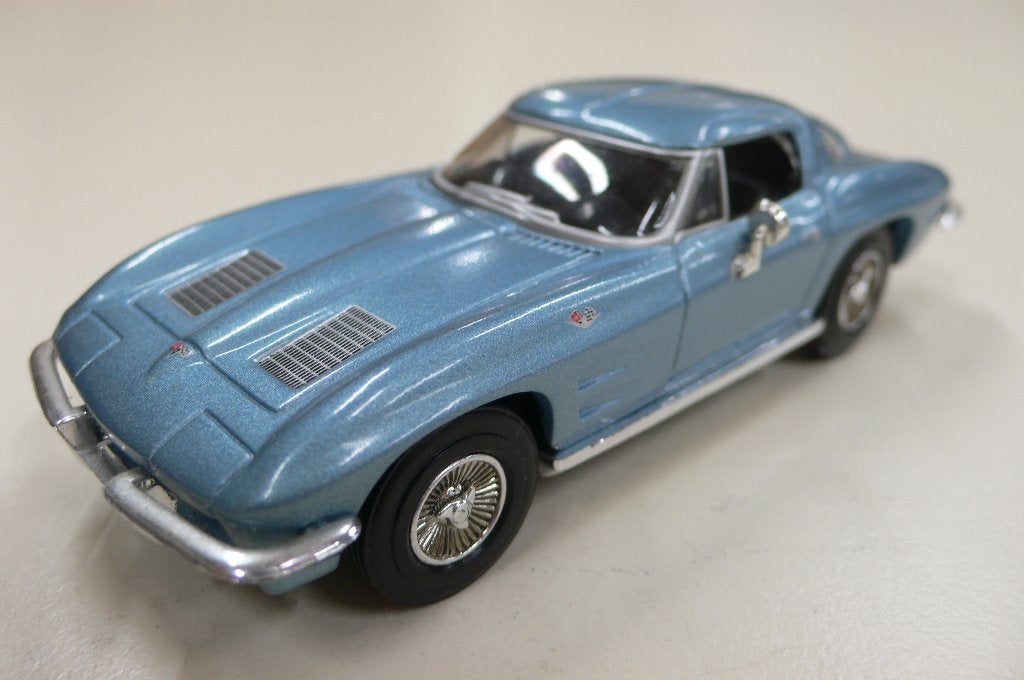 chevrolet corvette stingray coupe - 1/43, Verzenden, Nieuw, Auto, Overige merken