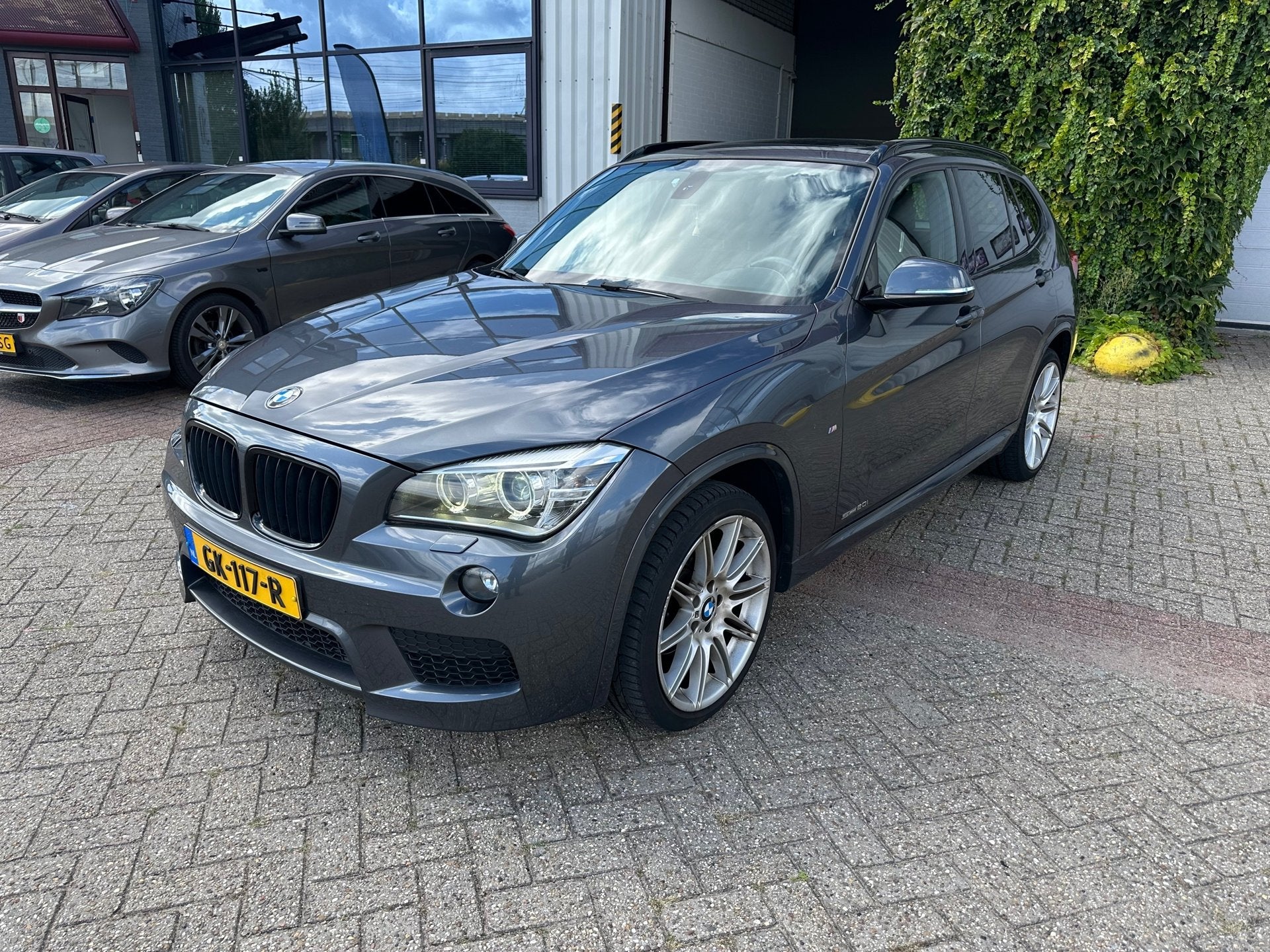 BMW X1 SDrive20i Executive,M pakket,PANORAMA, Auto's, BMW, Euro 6, 4 cilinders, Origineel Nederlands, 184 pk