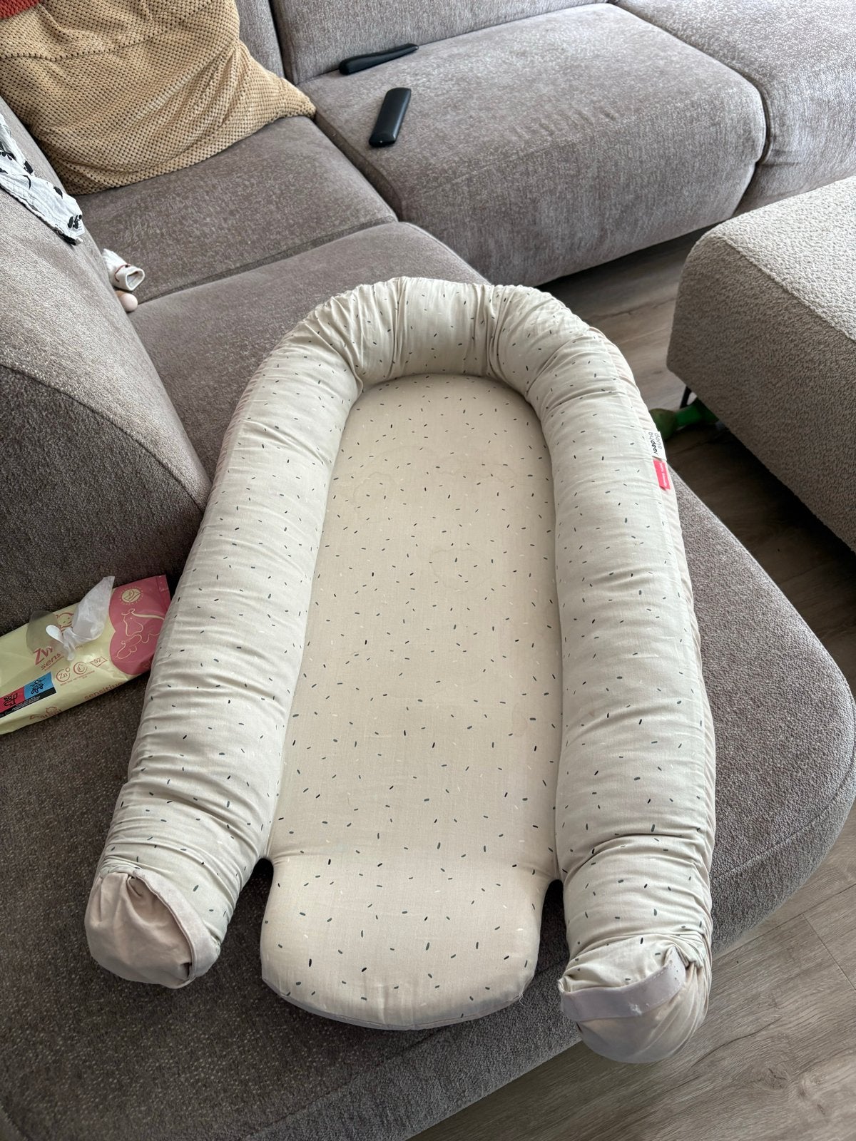 Done by Deer babynestje, zo goed als nieuw, Kinderen en Baby's, Babywiegjes en Ledikanten, Ophalen, Zo goed als nieuw, Overige typen