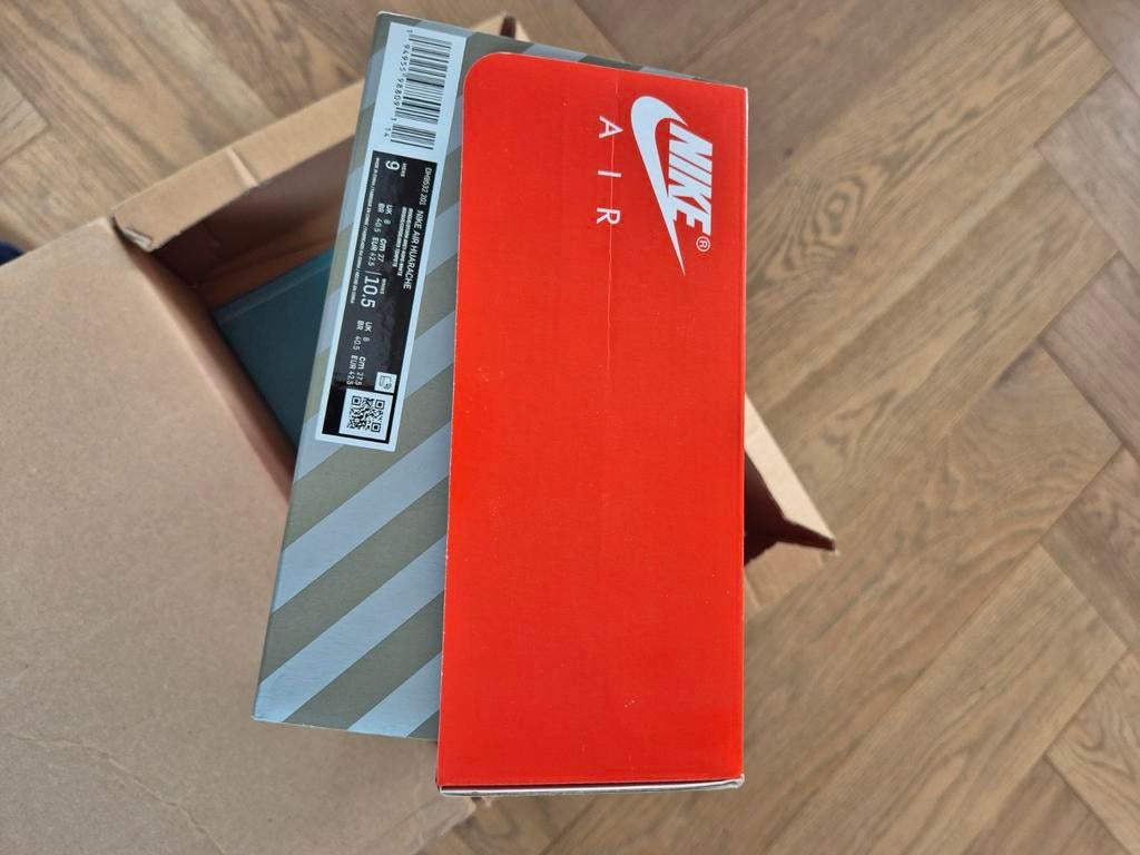 Nike Air Huarache Sneakers - Nieuw in doos, Ophalen of Verzenden, Nieuw