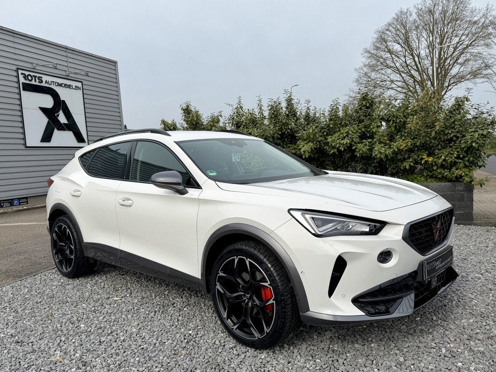 CUPRA Formentor 1.4 e-Hybrid PLUG-IN 204PK M2023 Rijk Uitger, 77 km/l, Gebruikt, Leder en Stof, Wit