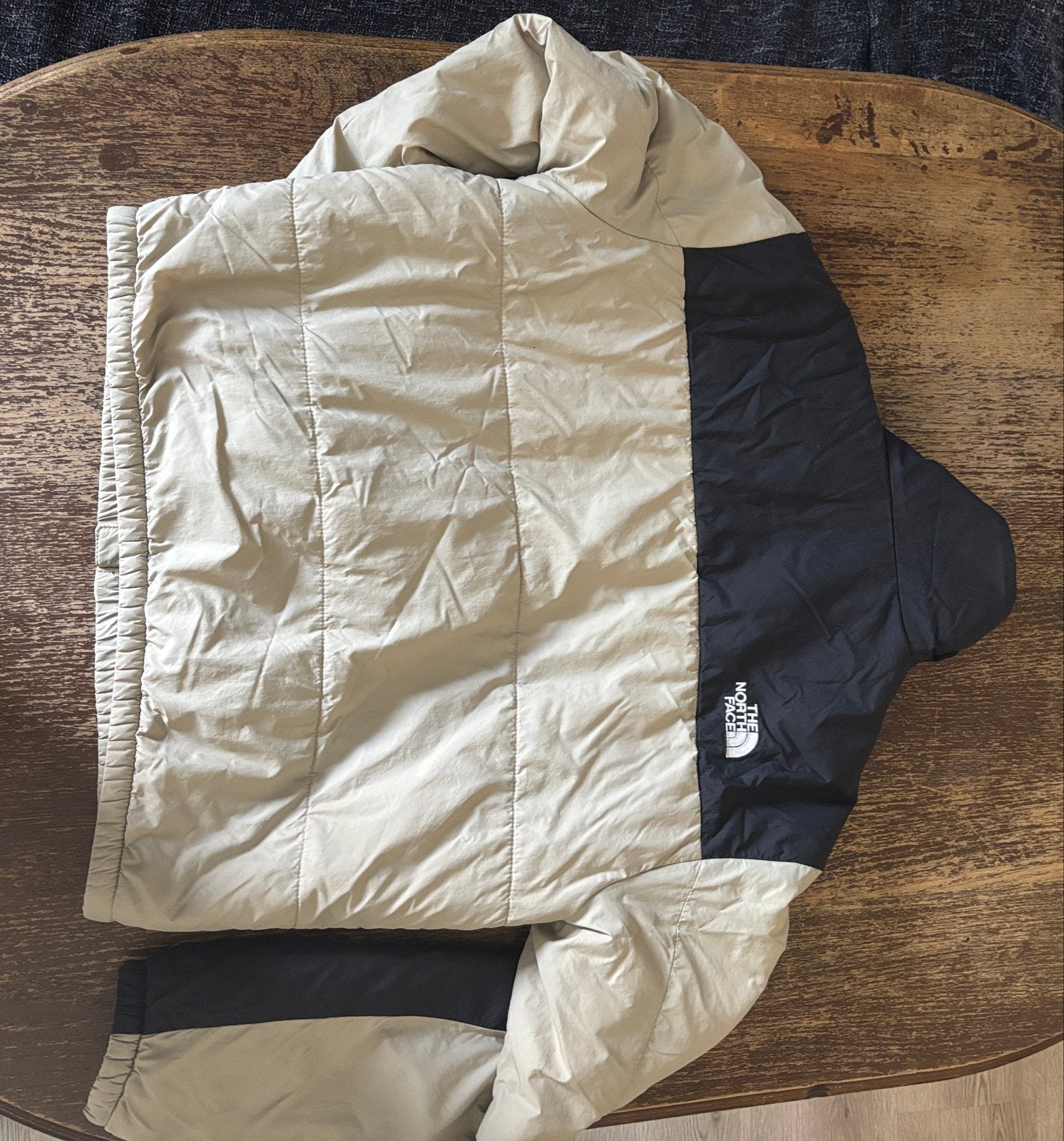 The North Face Puffer Jas - Beige/Zwart, Kleding | Dames, Jassen | Winter, Ophalen of Verzenden, Zo goed als nieuw, Maat 38/40 (M)
