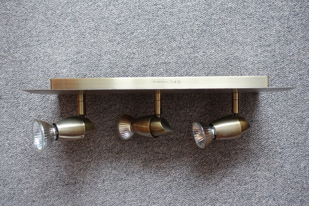 Massive opbouwspot trioplaat brons met gratis lichtbronnen, Ophalen, Gebruikt, GU10, Metaal