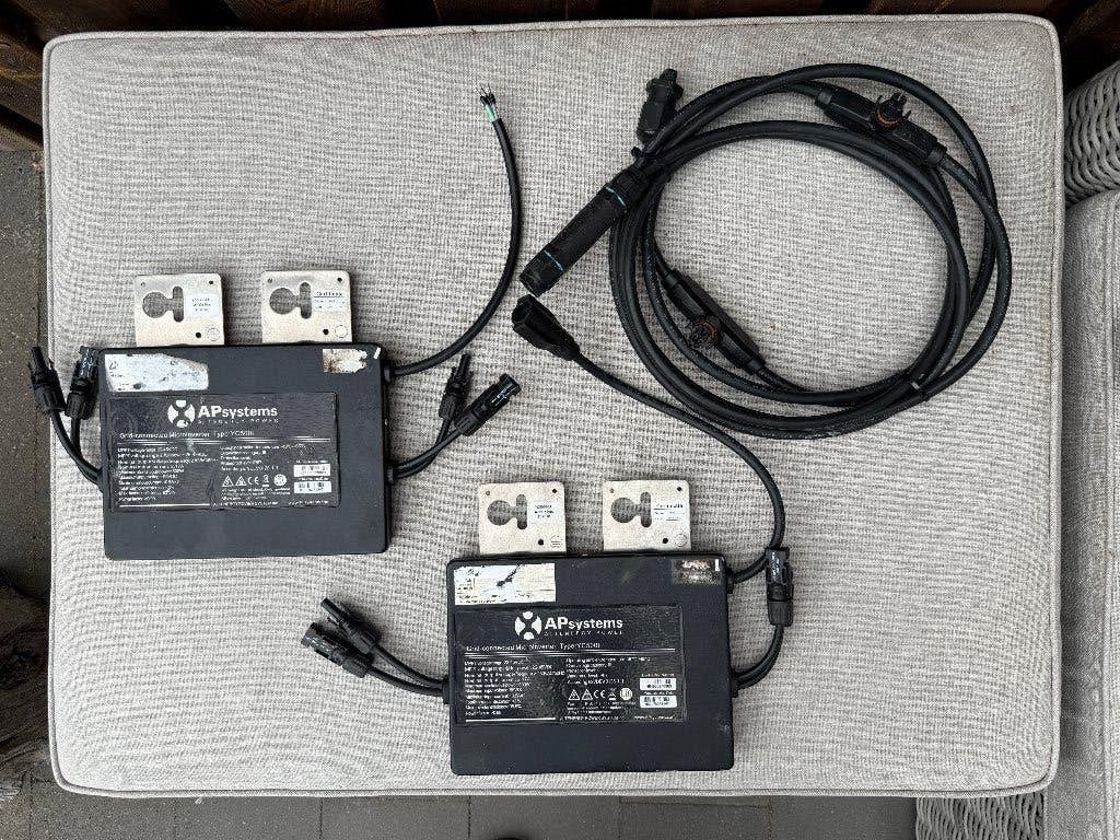 2 micro-omvormers (APsystems YC5001), Ophalen of Verzenden, Gebruikt, Overige merken, Omvormer