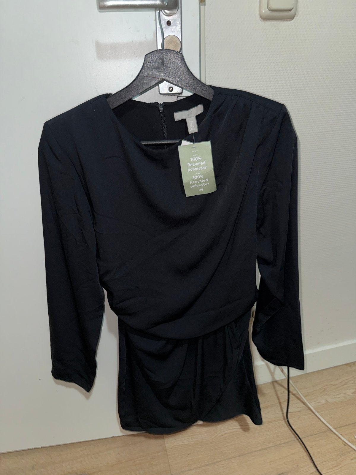 H&M Zwarte Jurk met Lange Mouwen - Maat 36 (S), Zwart, Nieuw, Ophalen of Verzenden, Maat 36 (S)