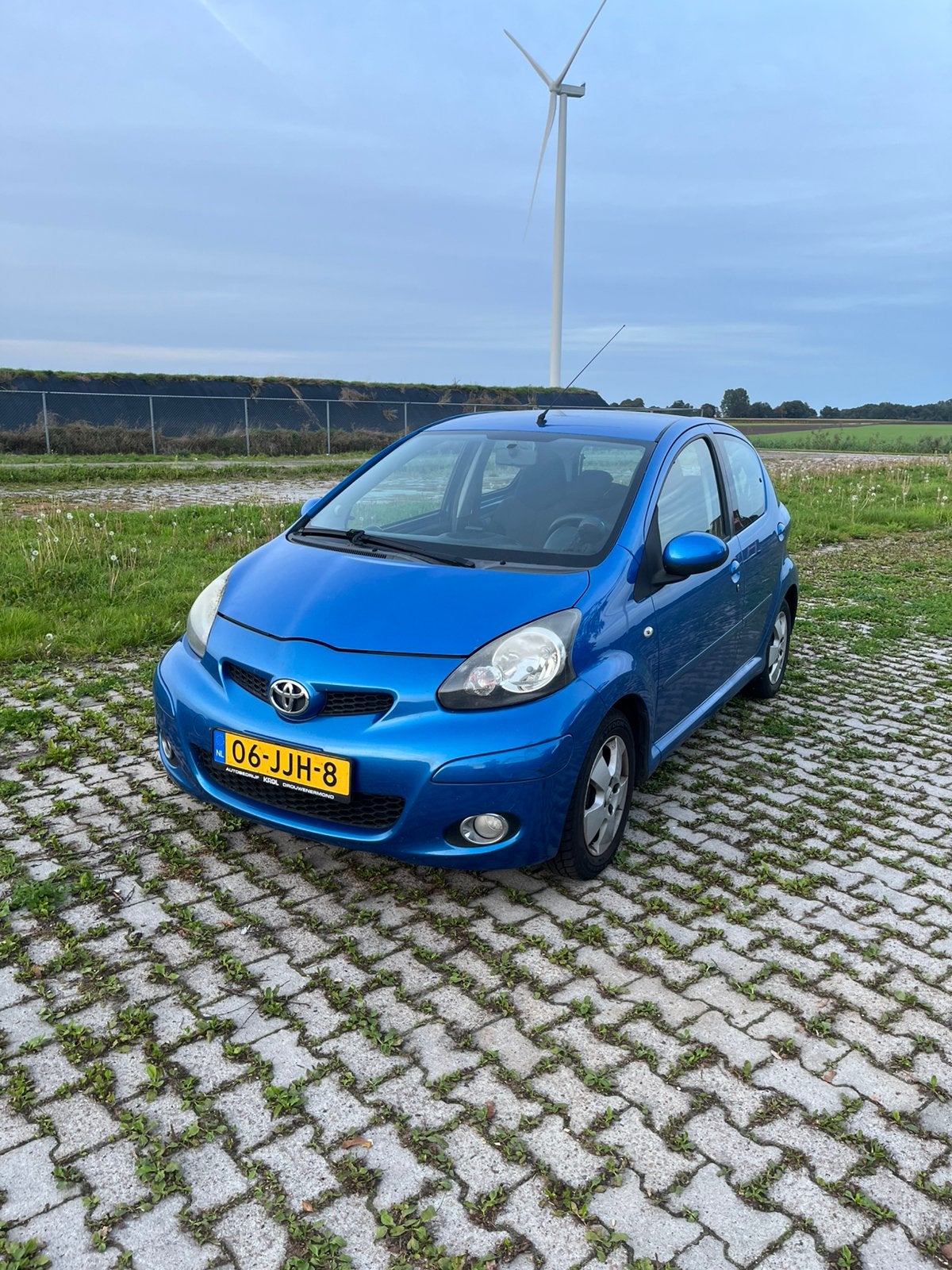 Toyota Aygo 1.0 12V Vvt-i 5DRS 2009 Blauw, Voorwielaandrijving, 68 pk, Origineel Nederlands, Handgeschakeld