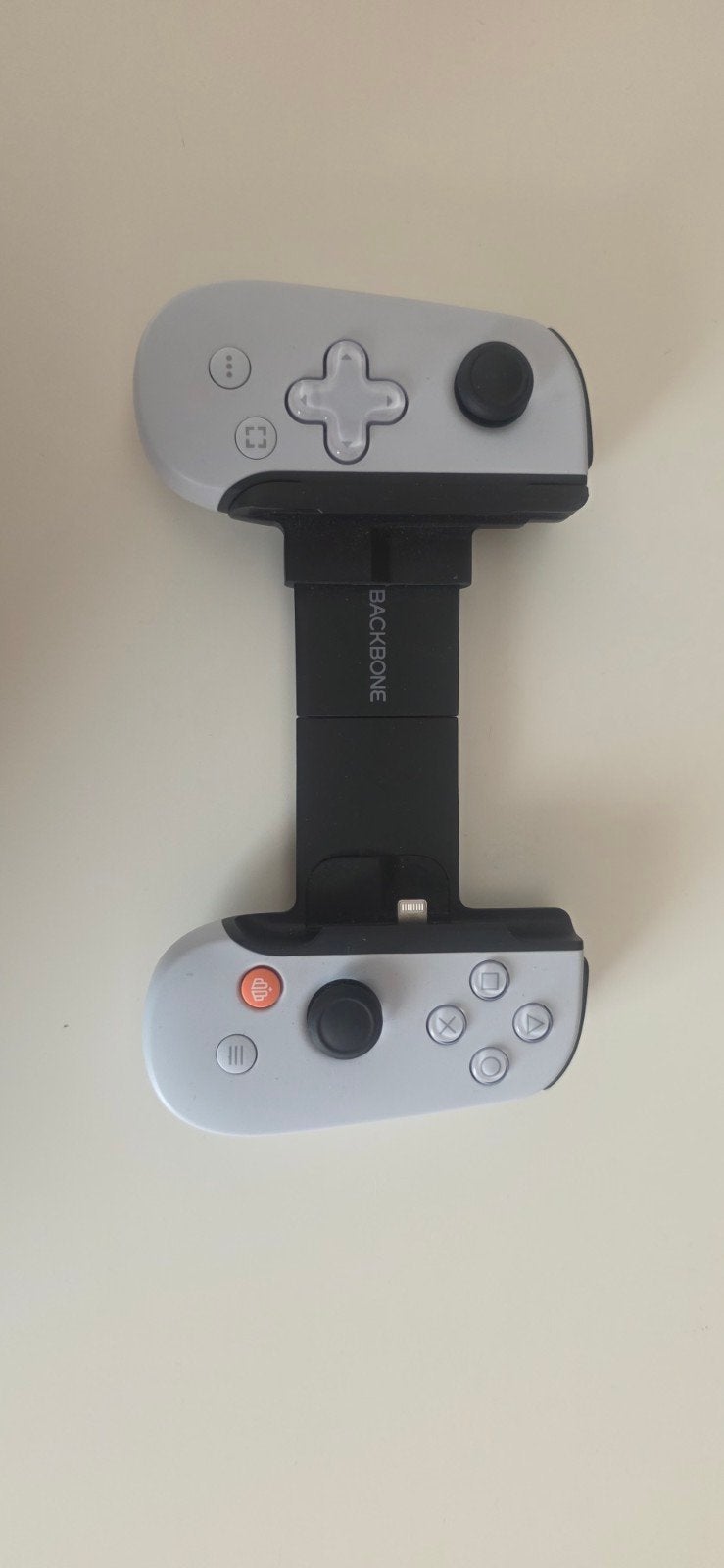 Backbone One Playstation Editie voor iPhone, Ophalen, Backbone, Zo goed als nieuw, Mobiel