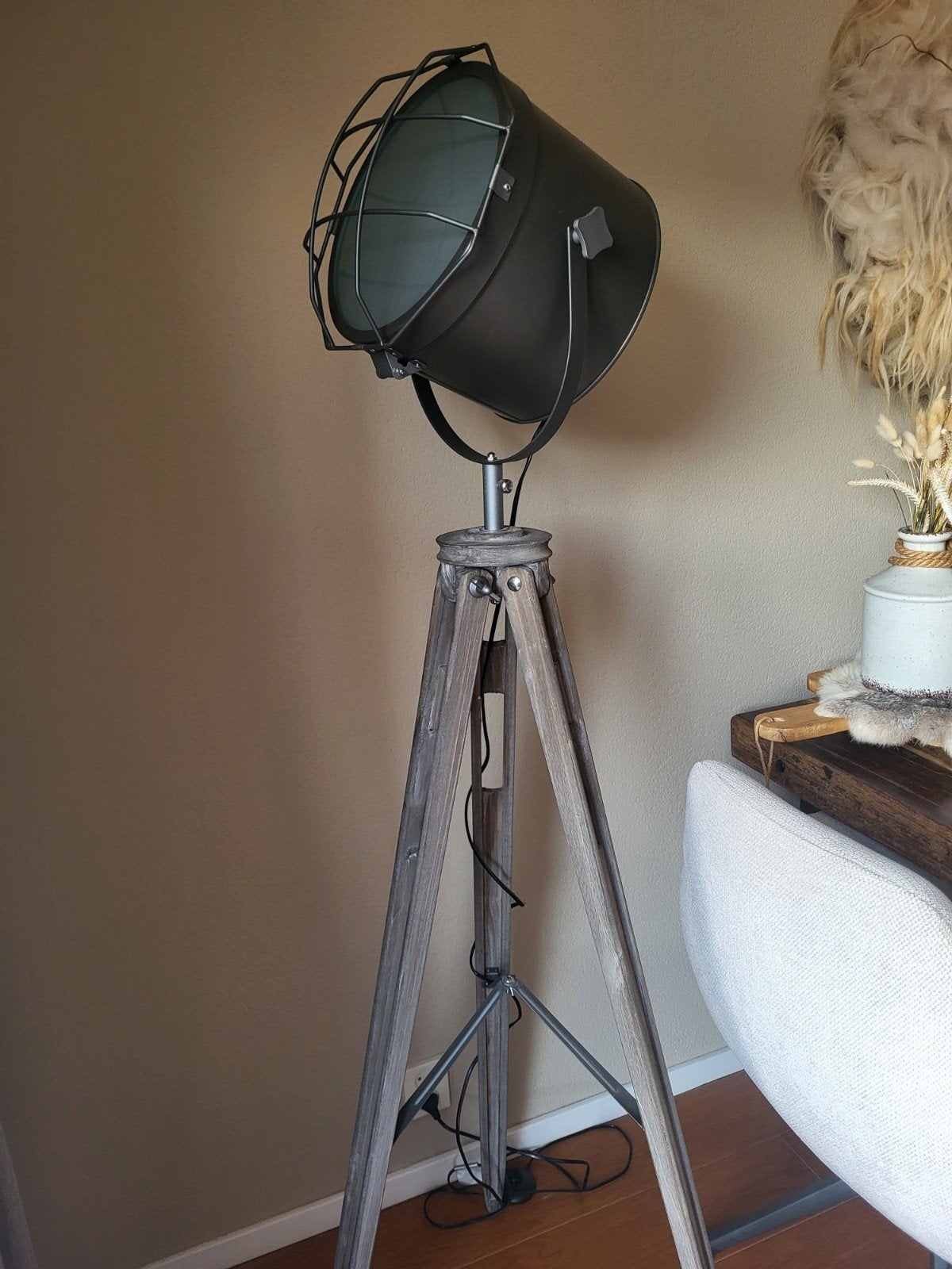 Stoere industriële vloerlamp op statief, Ophalen, E27 (groot), Zo goed als nieuw, Hout