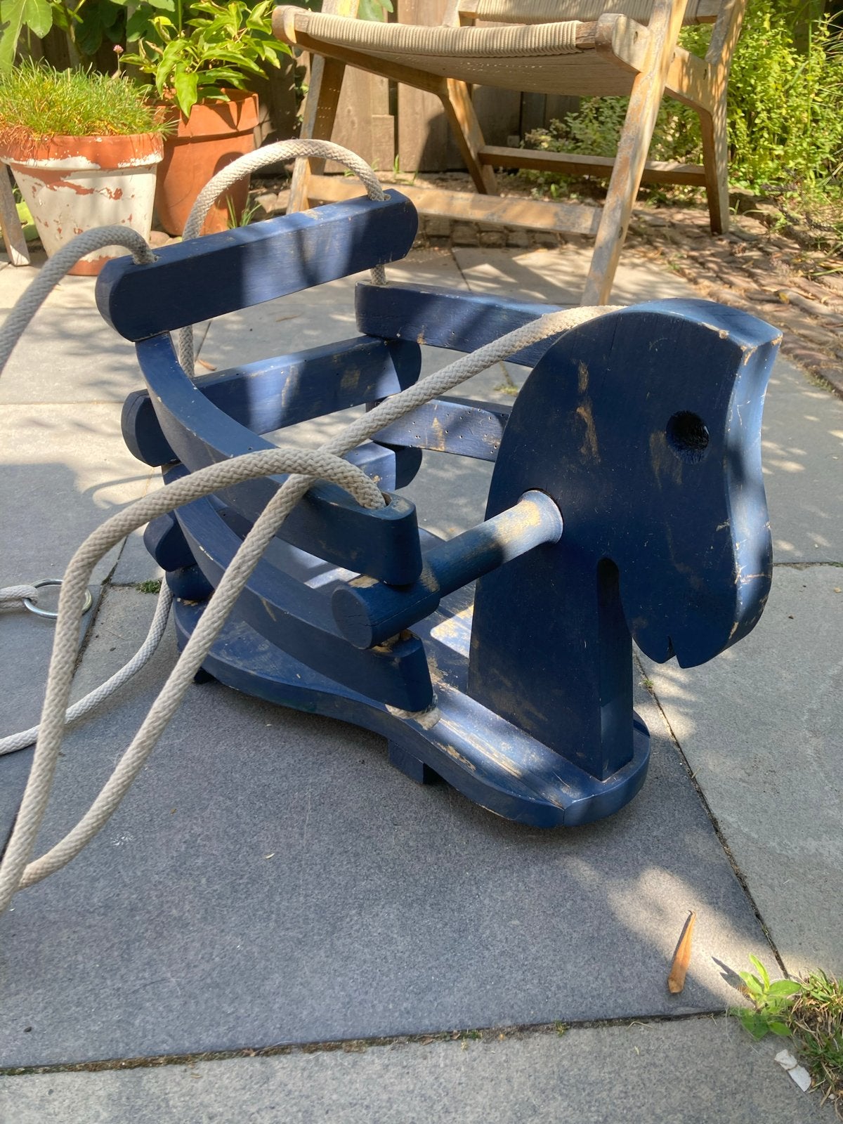 Houten schommel voor kinderen - Blauw paardje, Kinderen en Baby's, Ophalen, Gebruikt, Schommel