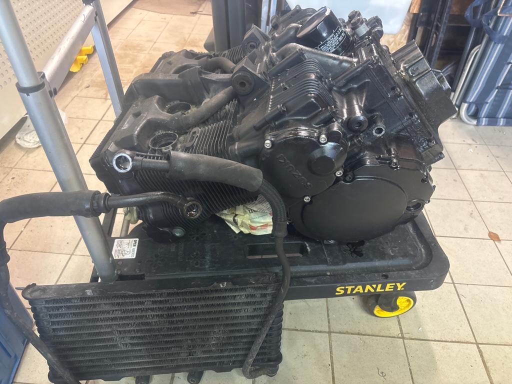 Suzuki Bandit 1200 motorblok met oliekoeler, Ophalen, Gebruikt