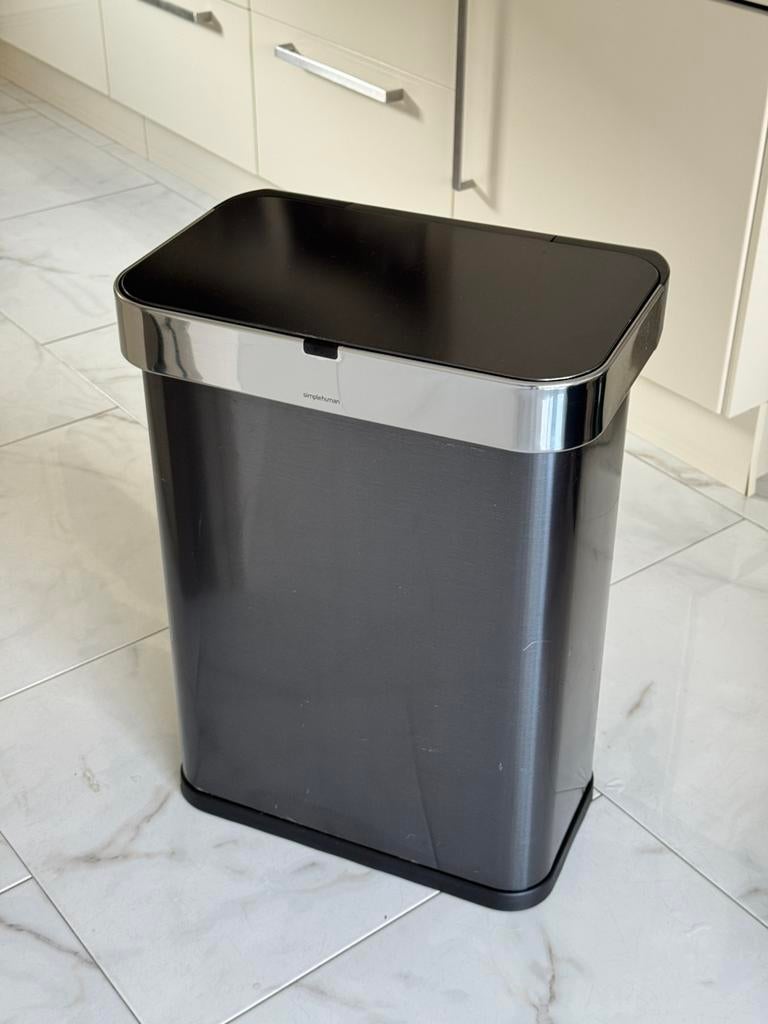 Simplehuman 58L met spraak- en bewegingsbediening, Ophalen of Verzenden, Zo goed als nieuw