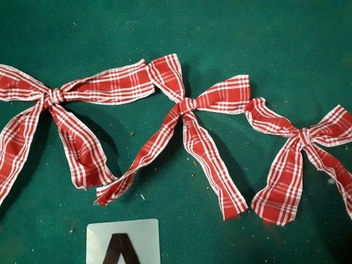 53/a strikken 3 stuks, rood met wit, Ophalen of Verzenden, 'T Olde Gre-j, Info@toldegrej.nl, Endepoelstraat 20f Didam