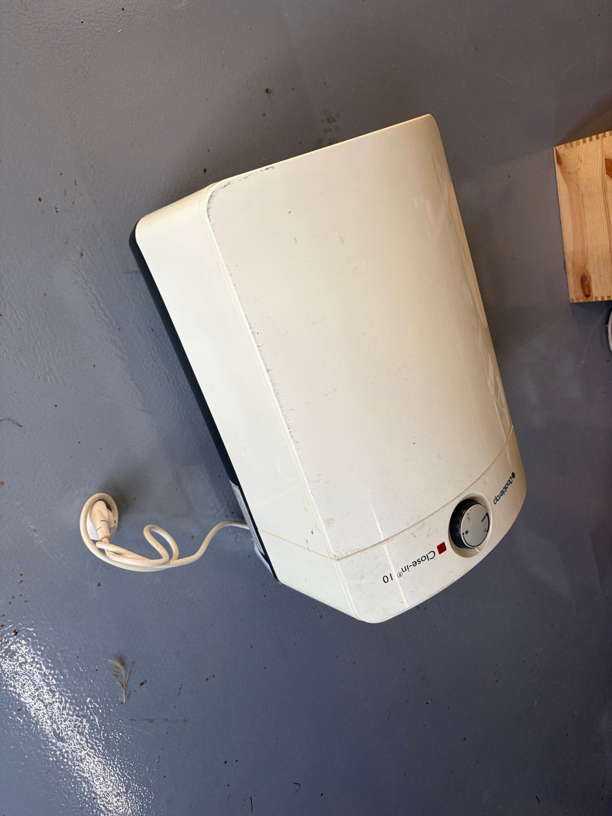 Daalderop Close-in 10 liter boiler, Gebruikt, Aardgas, Minder dan 20 liter, Ouder dan 10 jaar