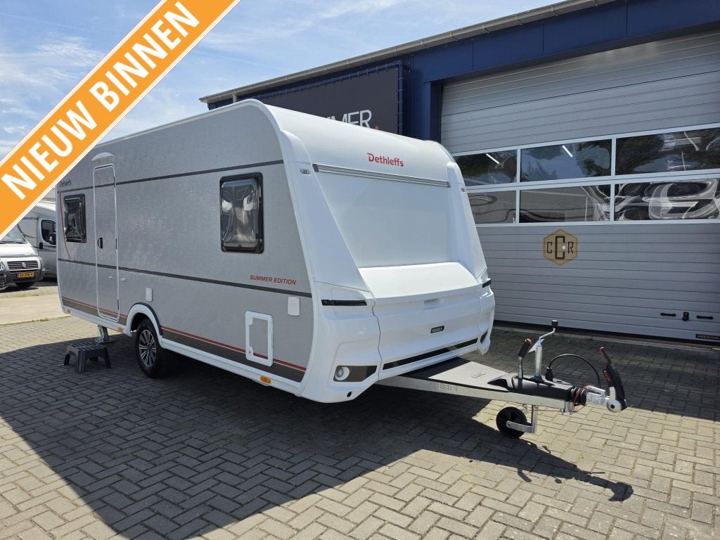 Dethleffs Summer Edition 470 FR Rondzit, Frans bed, Caravans en Kamperen, Rondzit, Bedrijf, Dethleffs, 5 tot 6 meter