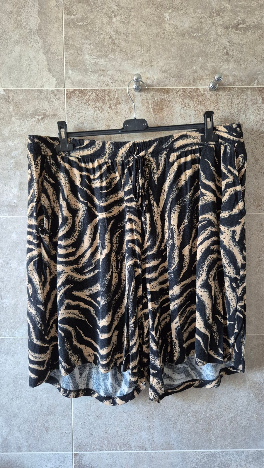 Bonprix Collection Zebraprint Shorts Maat 52, Bonprix Collection, Kort, Zwart, Maat 46/48 (XL) of groter