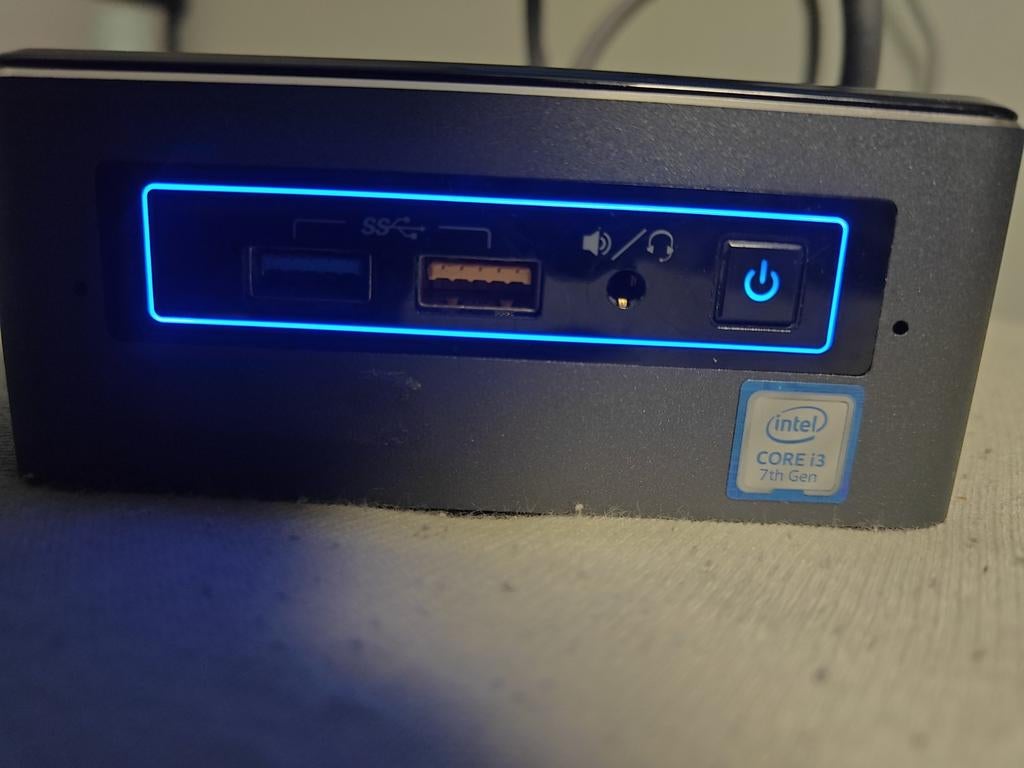 Intel Nuc I3 7th generation mini pc, Ophalen of Verzenden