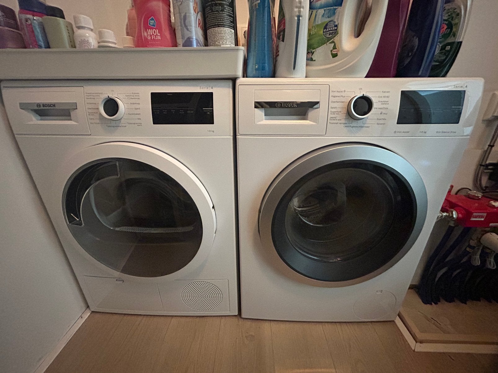 Bosch wasmachine en droger zeer nette staat, Ophalen, Zo goed als nieuw, 1200 tot 1600 toeren