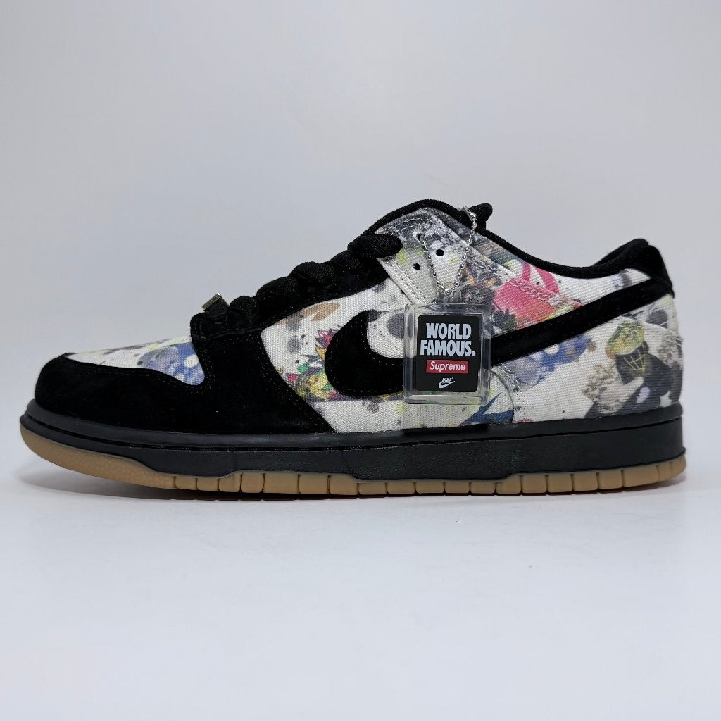 Nike SB Dunk Low Supreme Rammellzee - Maat 45, Kleding | Heren, Nike, Nieuw, Ophalen of Verzenden, Sneakers of Gympen