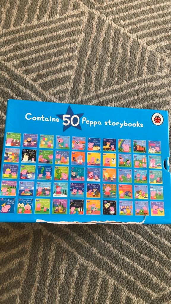 Kids English Peppa Pig Books , 50 books in total, Ophalen, Zo goed als nieuw
