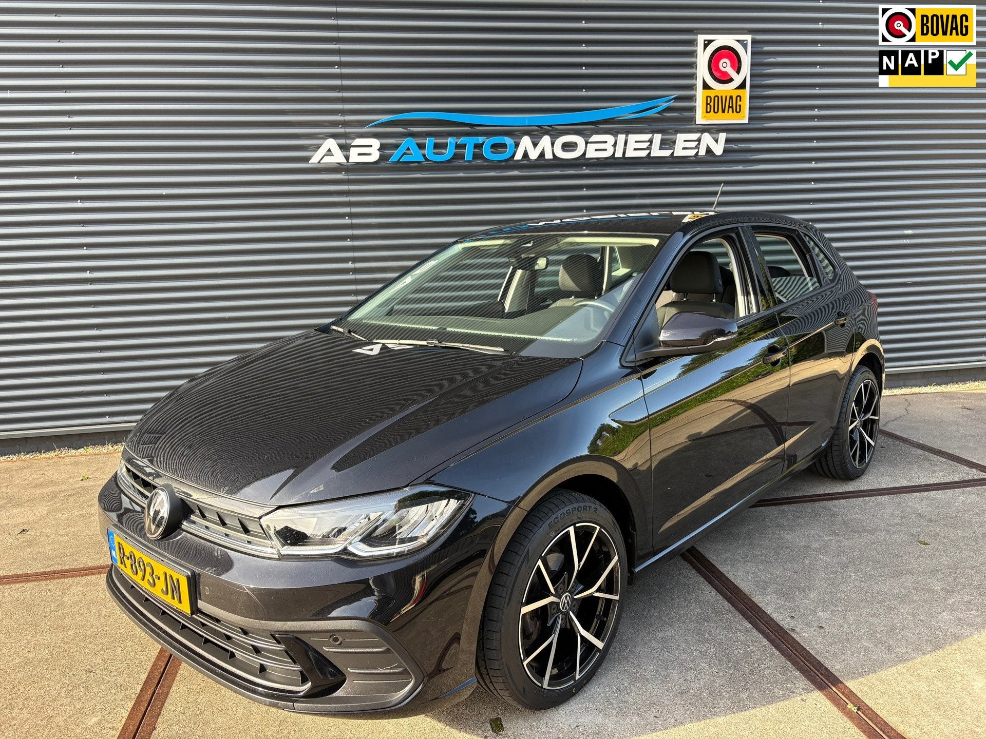 Volkswagen Polo 1.0 TSI Life PARKEERSENSOREN/ CARPLAY/ NAVI, Auto's, Voorwielaandrijving, Dealer onderhouden, Gebruikt, Euro 6