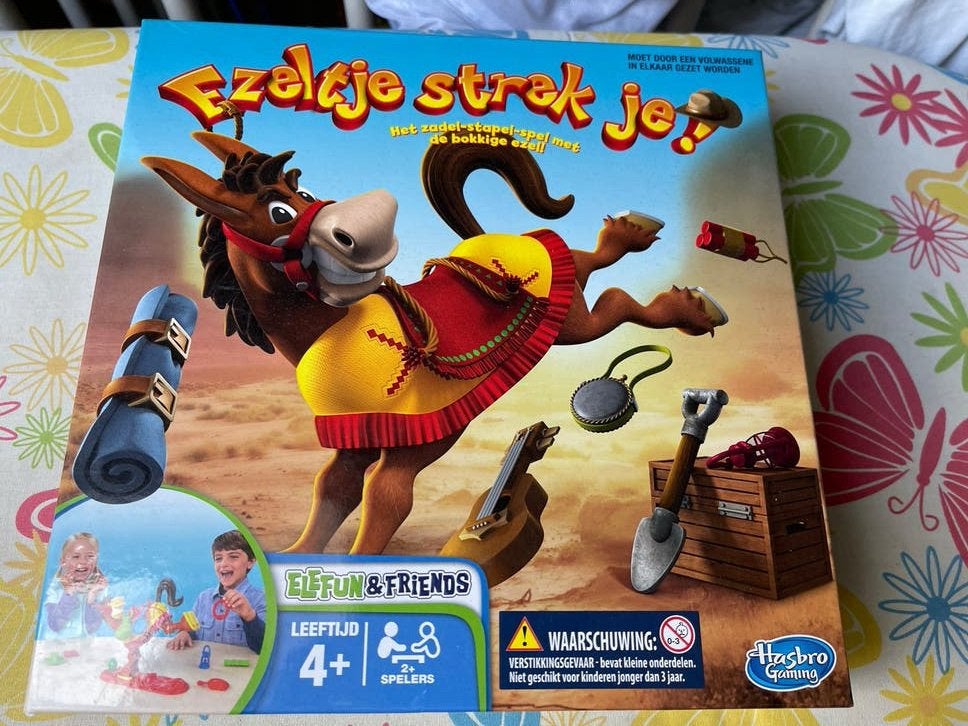 Ezelje Strek Je? - Hasbro Kinderspel, Een of twee spelers, Ophalen of Verzenden, Zo goed als nieuw