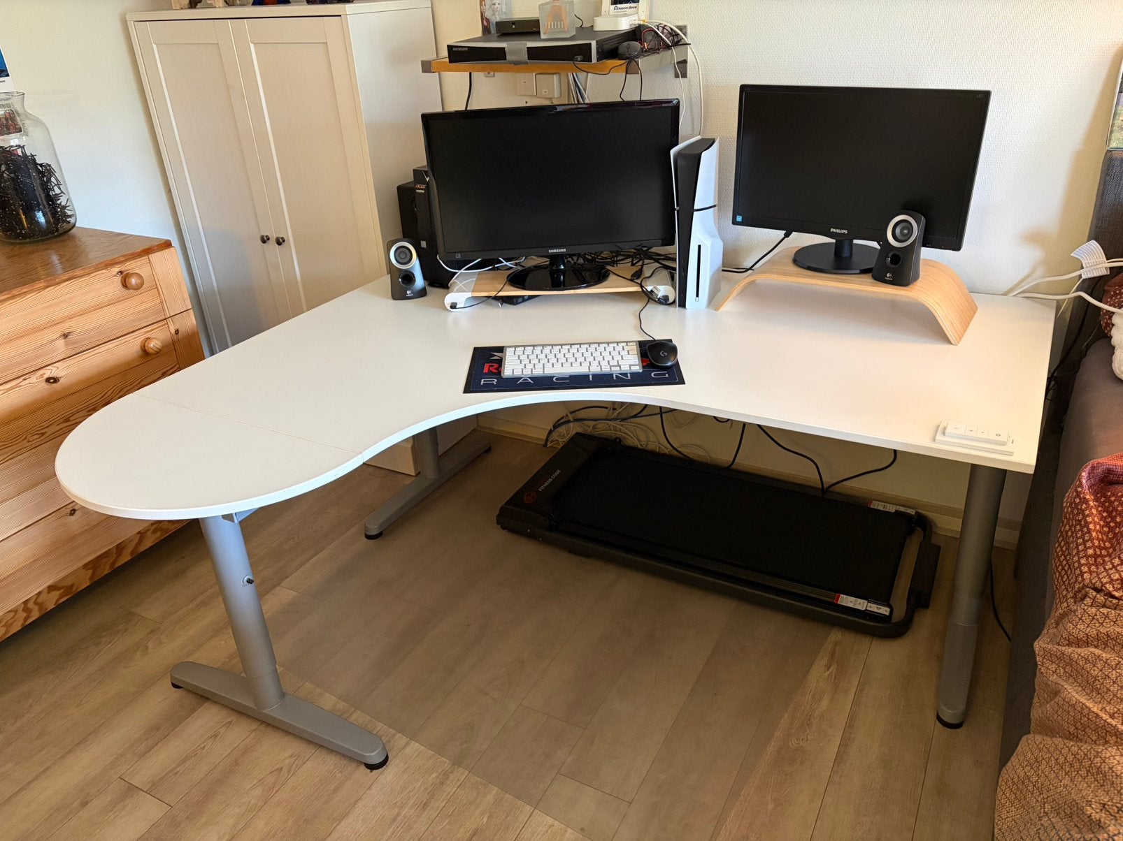 Bureau, Ophalen, Zo goed als nieuw