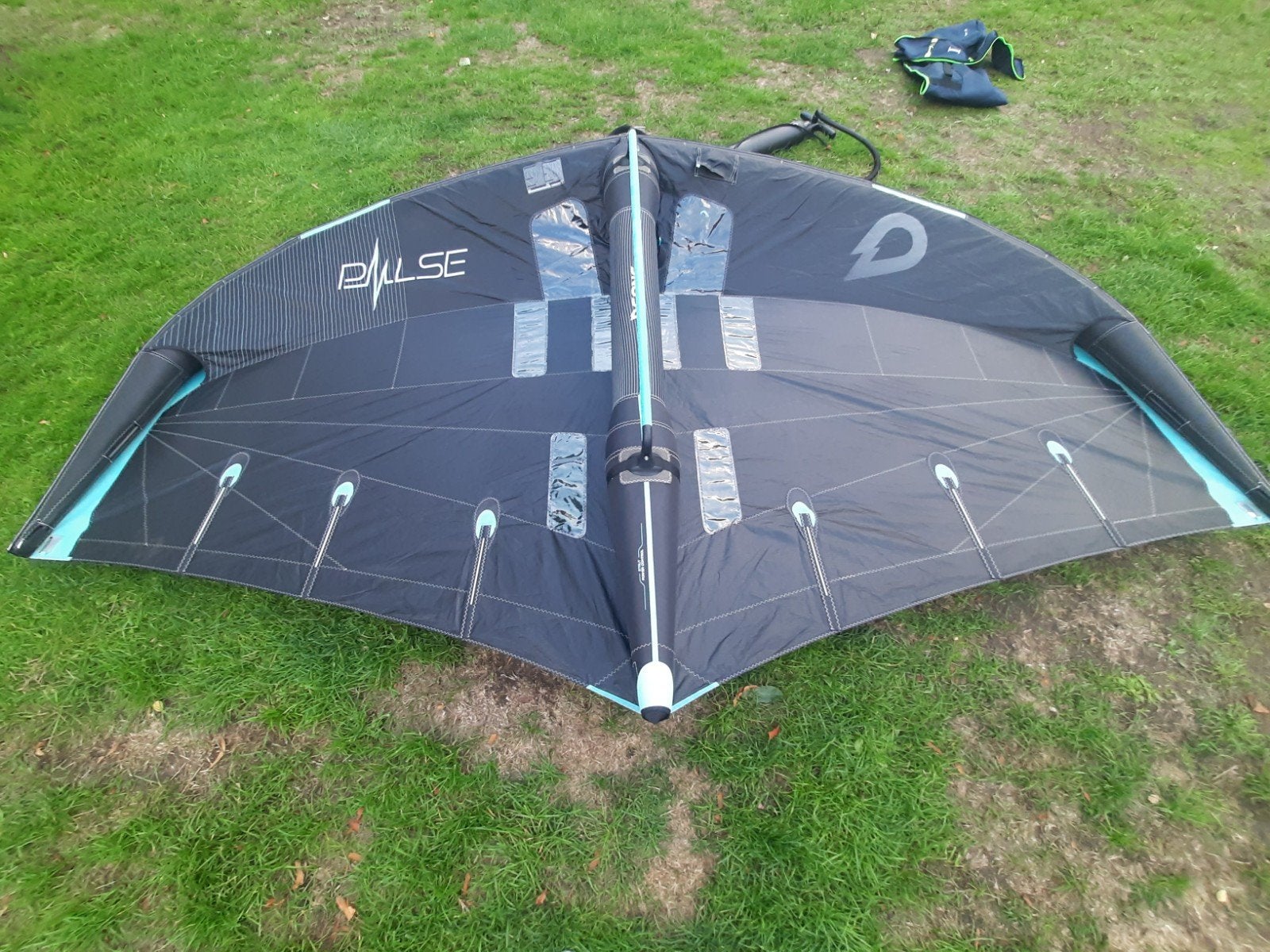 Gong Pulse 5.0 Wingfoil Wing, 5 tot 6.5 m², Zo goed als nieuw, Met draagtas, Zeil