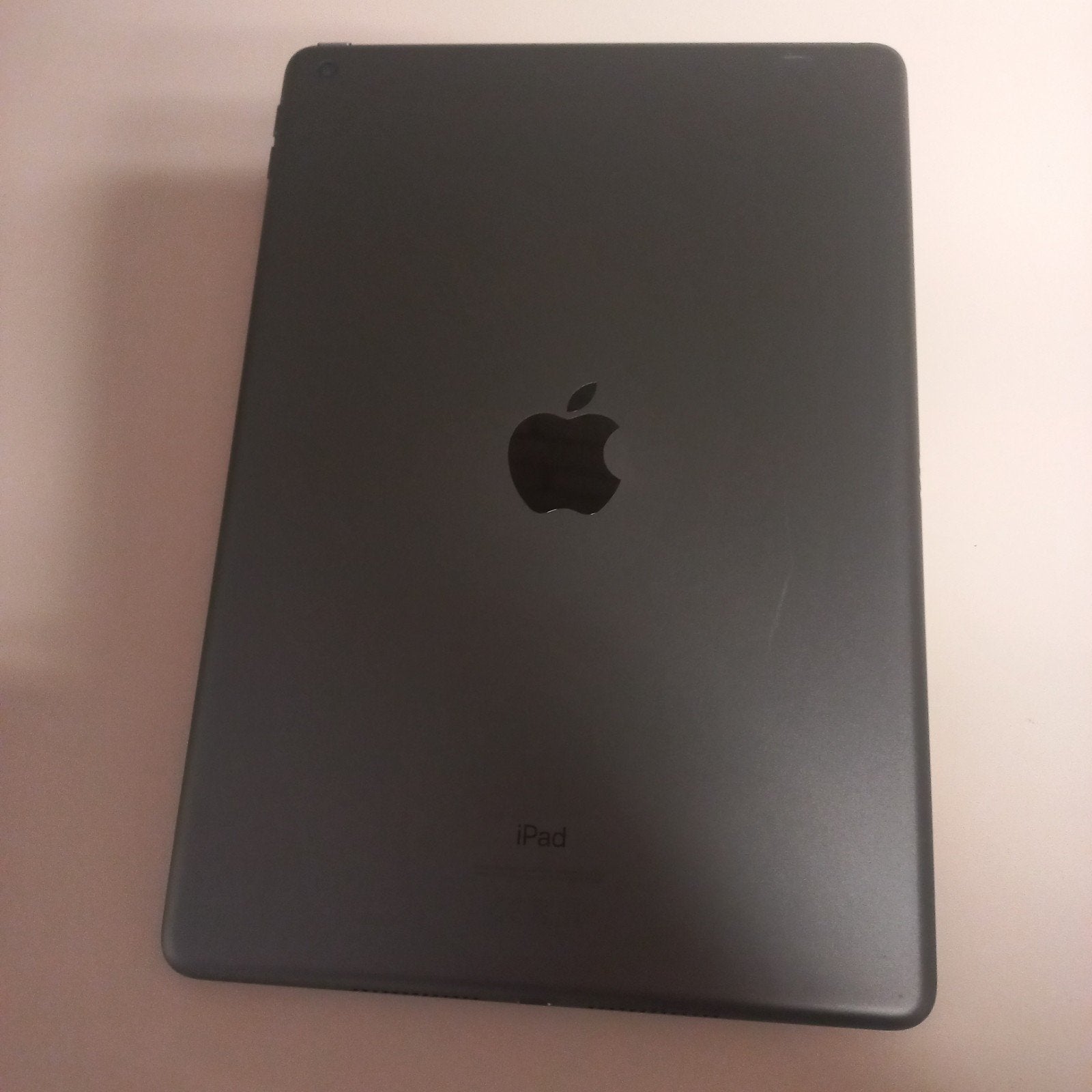 Apple iPad 10e generatie 64GB Wi-Fi Spacegrijs, Computers en Software, Apple iPads, Zo goed als nieuw, Apple iPad, Wi-Fi, 10 inch