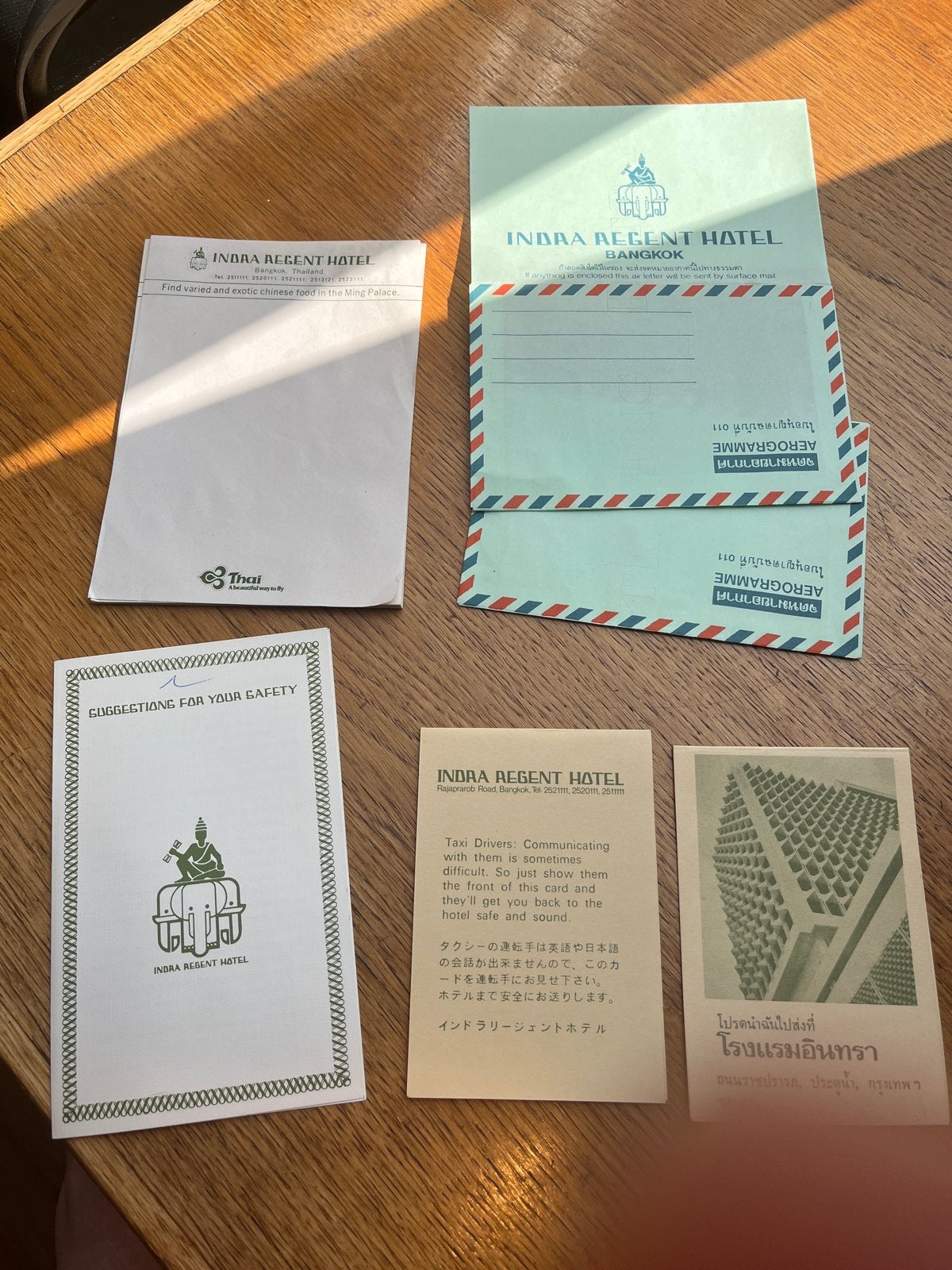 Vintage Indra Regent Hotel Bangkok briefpapier en enveloppen, Verzamelen, Ophalen of Verzenden, Gebruikt