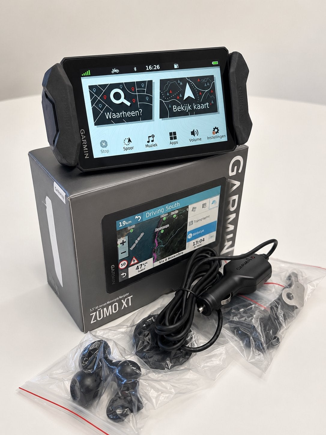 Garmin Zumo XT + Touratech + stuur clamp - navigatie systeem, Ophalen, Zo goed als nieuw