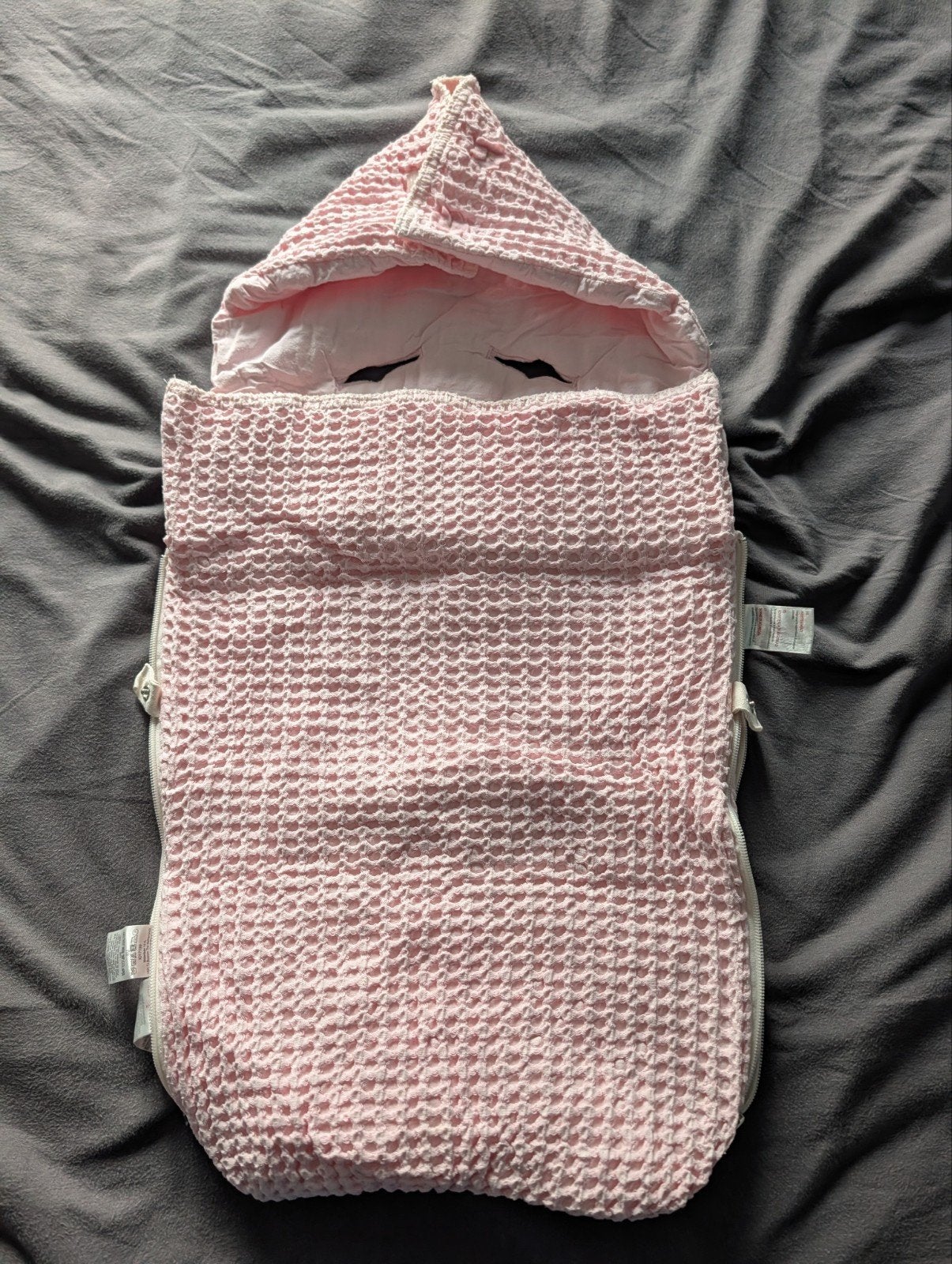 Roze Koeka wafelstof voetenzak voor maxicosi of kinderwagen, Wasbaar, Koeka, Ophalen of Verzenden, Zo goed als nieuw