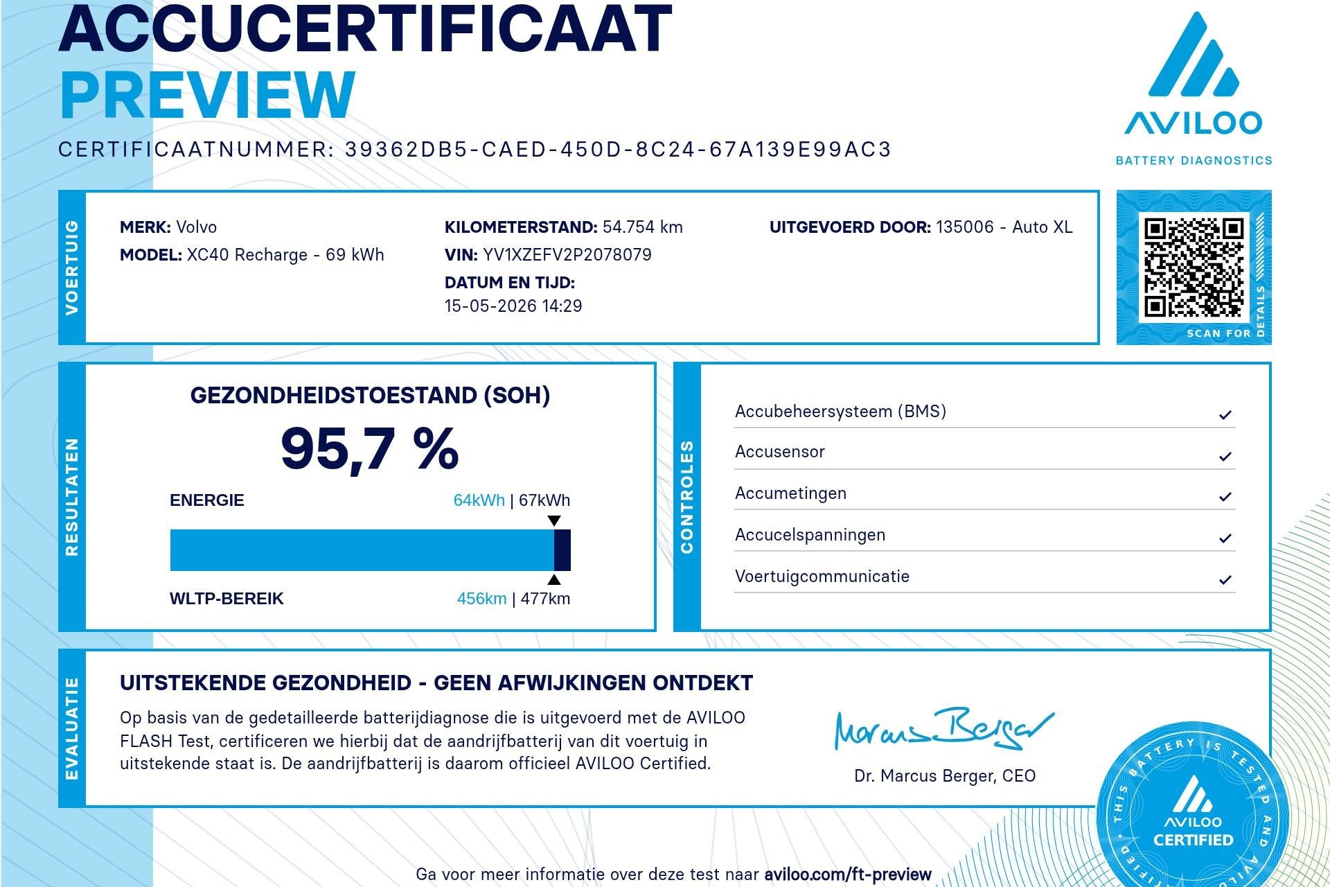 Volvo XC40 Recharge Ultimate 70 kWh (96%SOH) Warmtepomp Pano, Auto's, Volvo, Stof, Gebruikt, Zwart, Blauw