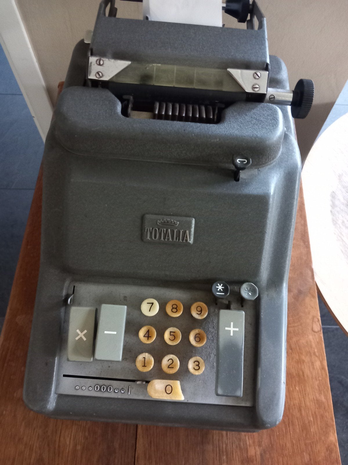 Antieke rekenmachine, Ophalen