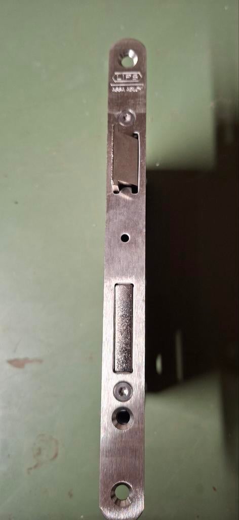 LIPS ASSA ABLOY insteekslot - Nieuw in doos, Doe-het-zelf en Verbouw, Hang- en Sluitwerk, Ophalen of Verzenden, Nieuw, Rvs, Slot