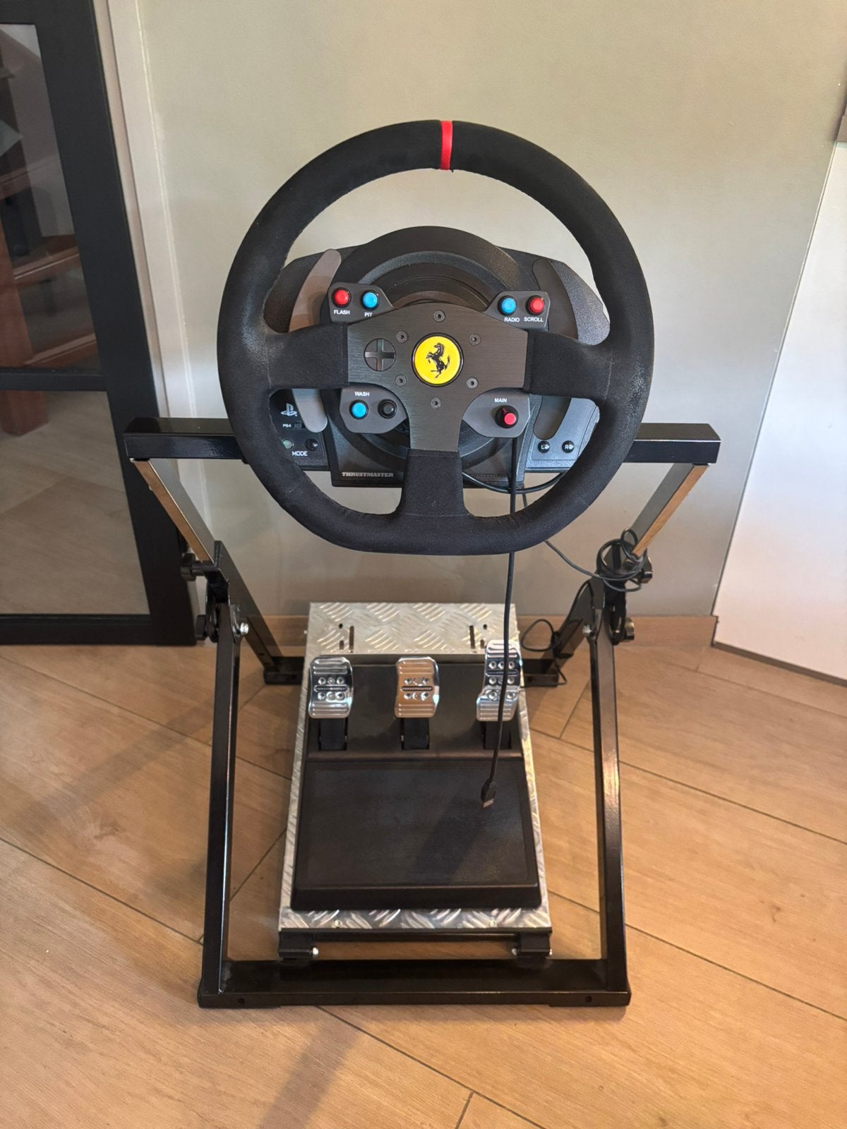 Thrustmaster Ferrari PS3 en PS4 en PC Next Level standaard., Ophalen, Zo goed als nieuw, Controller