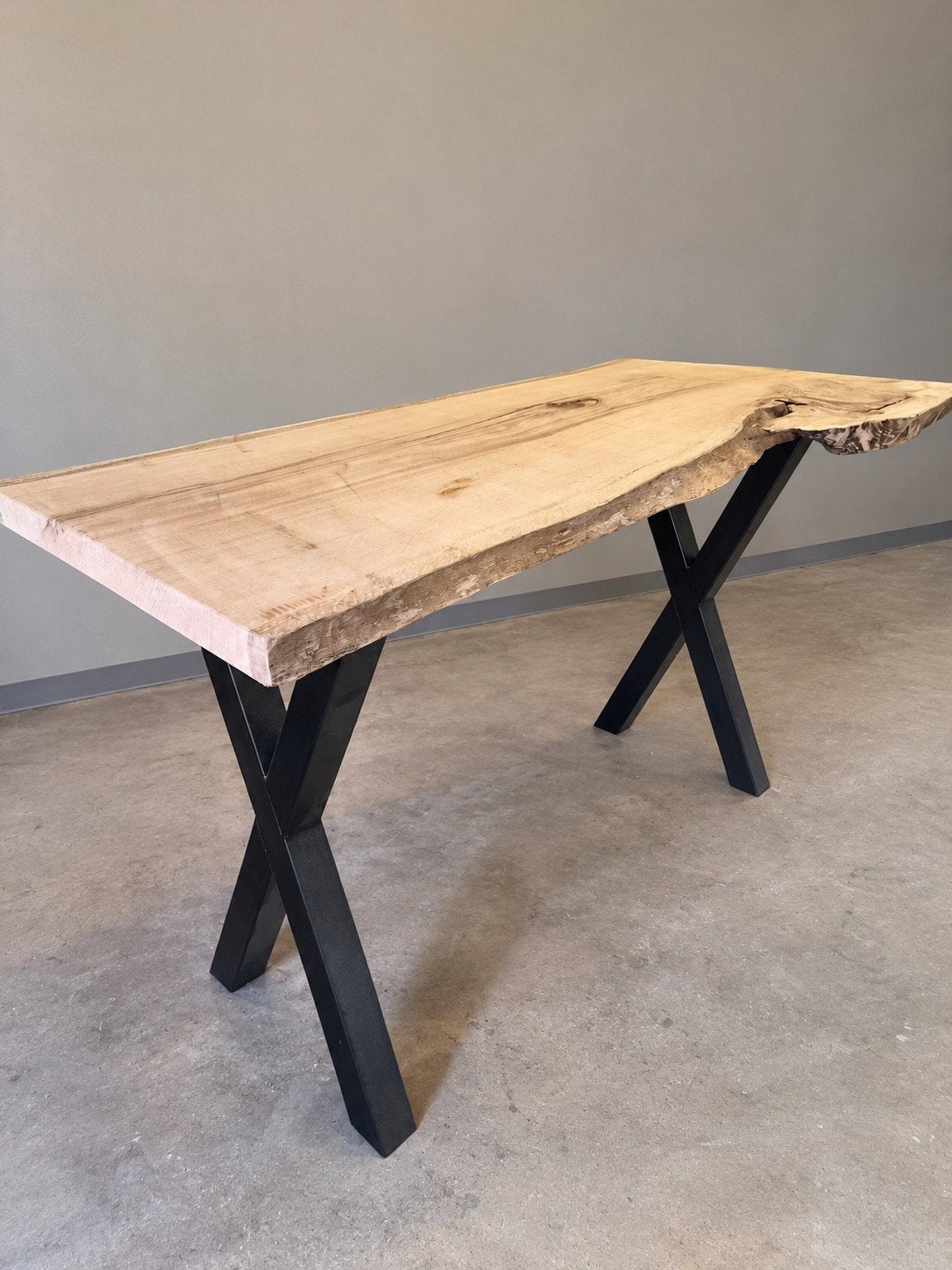 Unieke massief eiken bartafel | Boomstam 6 cm | StalenX-poot, Huis en Inrichting, Zo goed als nieuw, 150 tot 200 cm, Rechthoekig