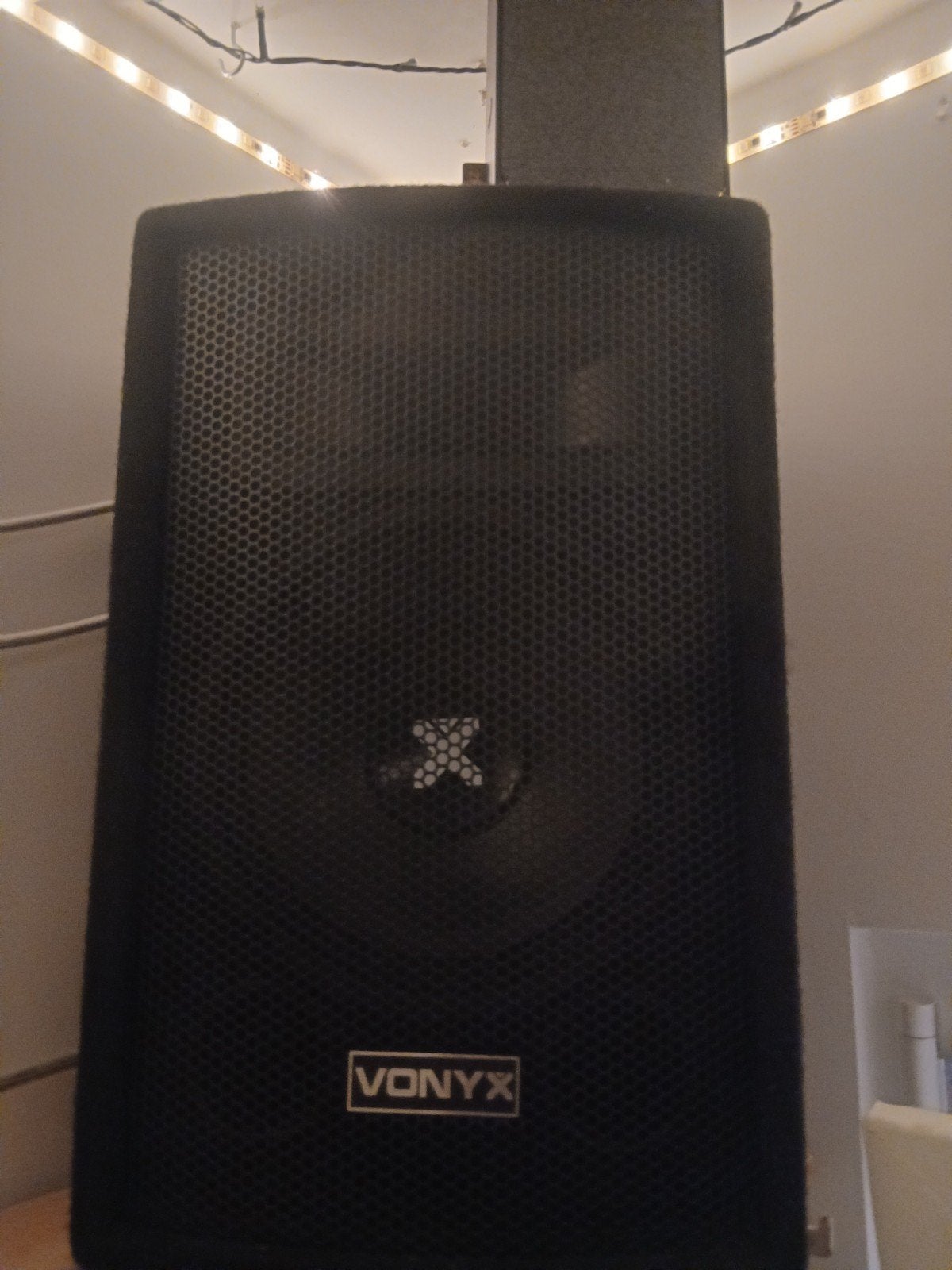 Vonyx SLB PA Disco Speaker - 200W, 8 Ohm, Gebruikt, Party speaker, Ophalen, 150 watt of meer