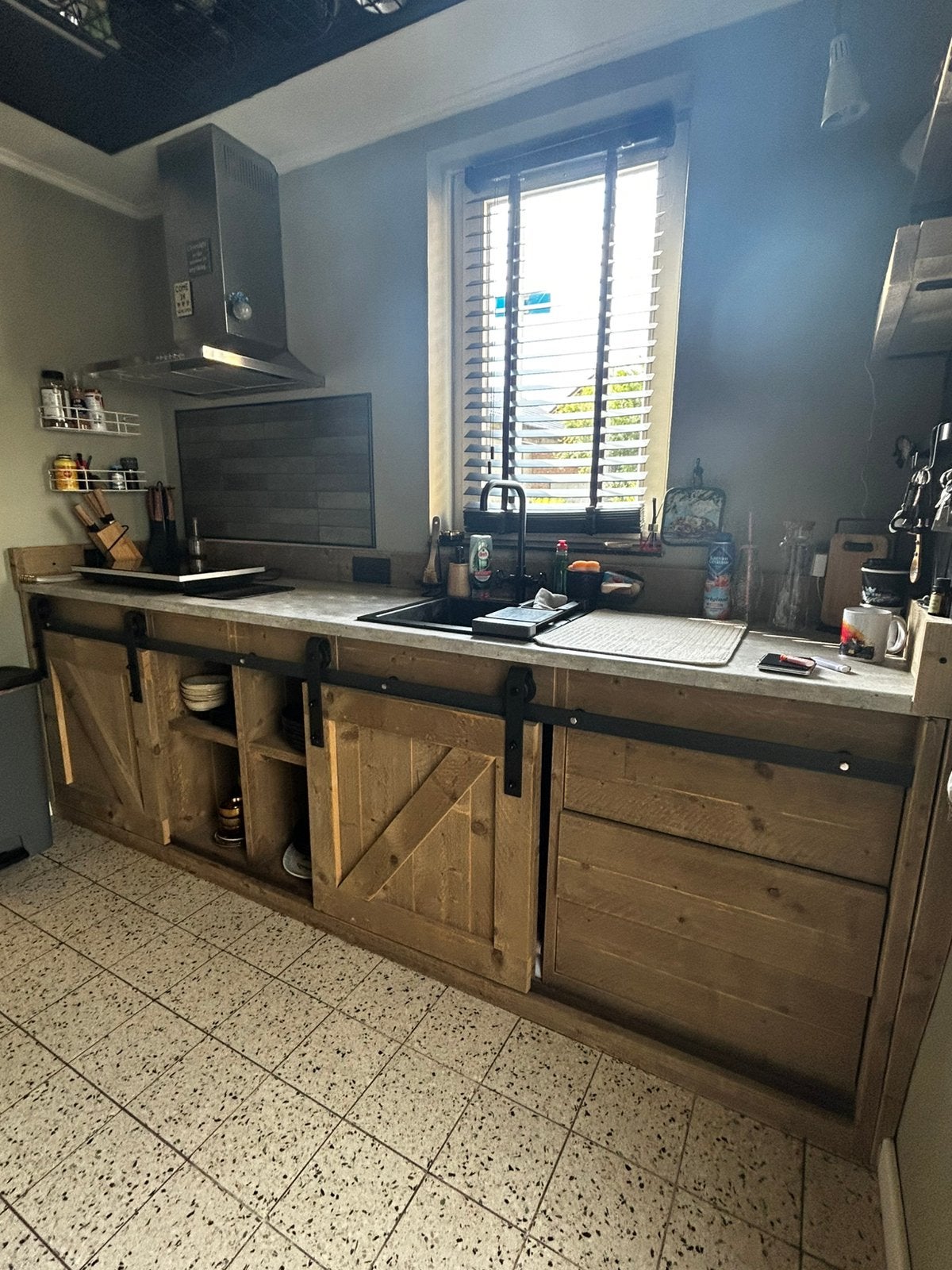 Keuken, Ophalen, Zo goed als nieuw, Houtskool