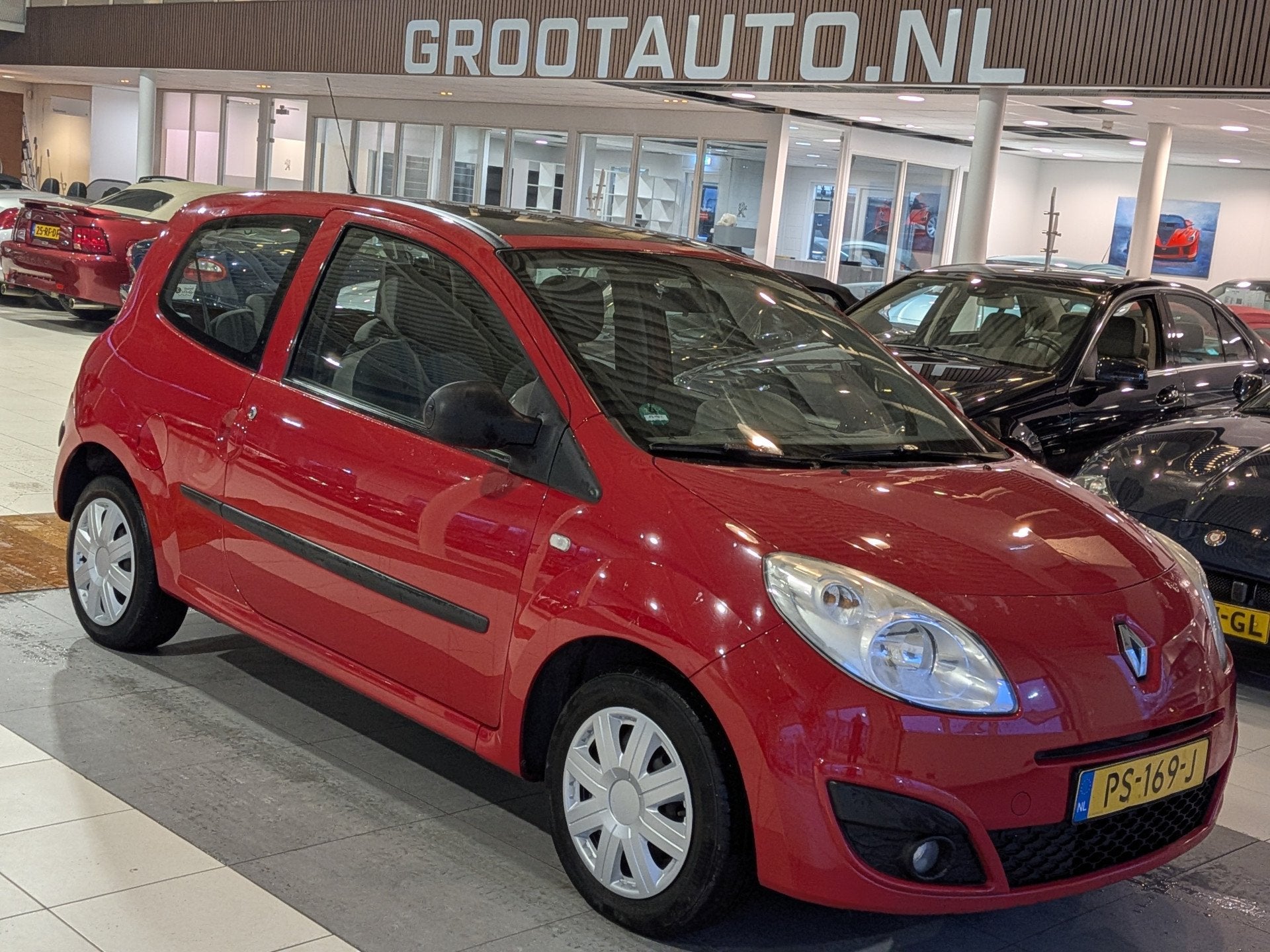 Renault Twingo 1.2 Authentique Panoramadak, NAP, Stuurbekrac, Voorwielaandrijving, Gebruikt, 4 cilinders, Bedrijf